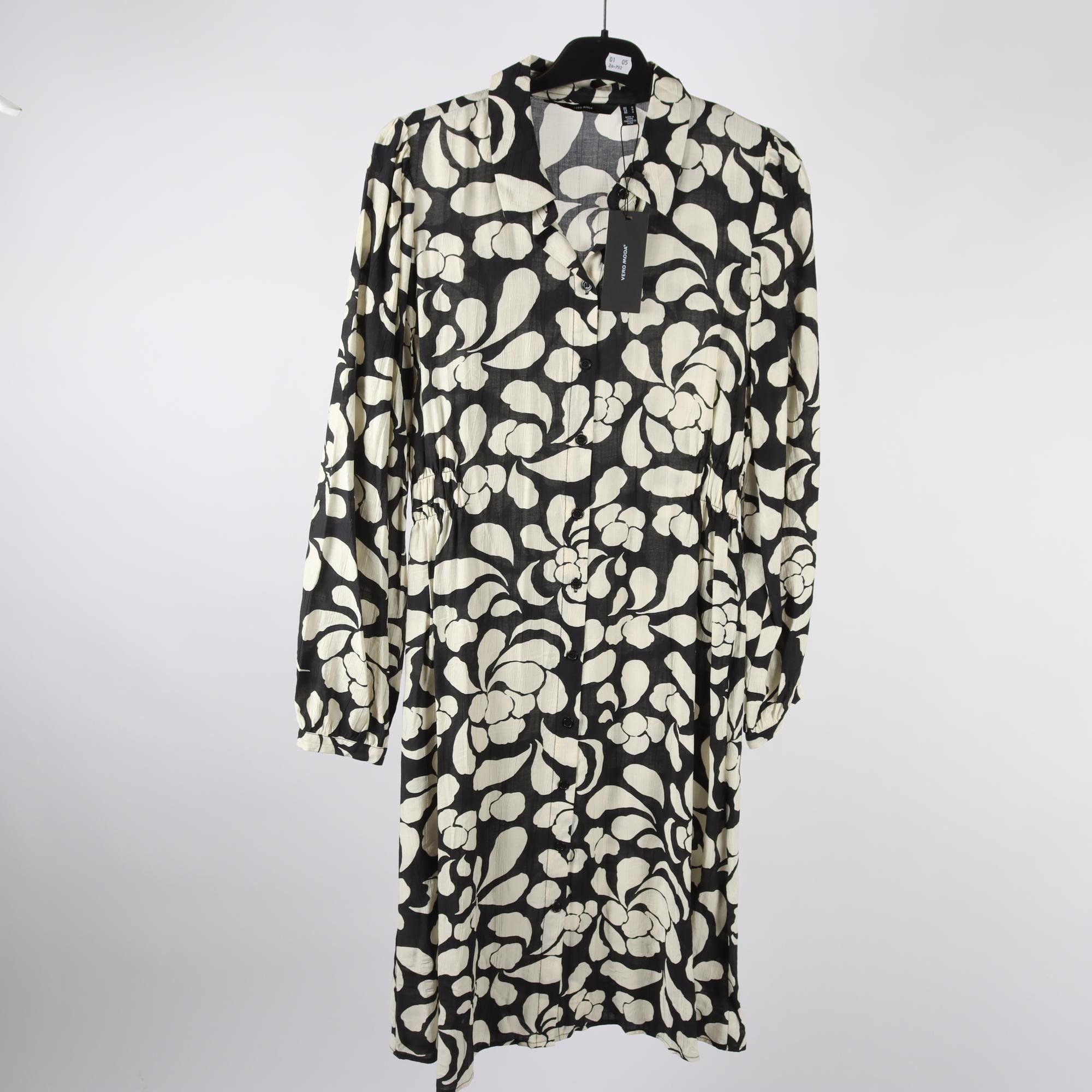 Klänning, Vero Moda, stl. M