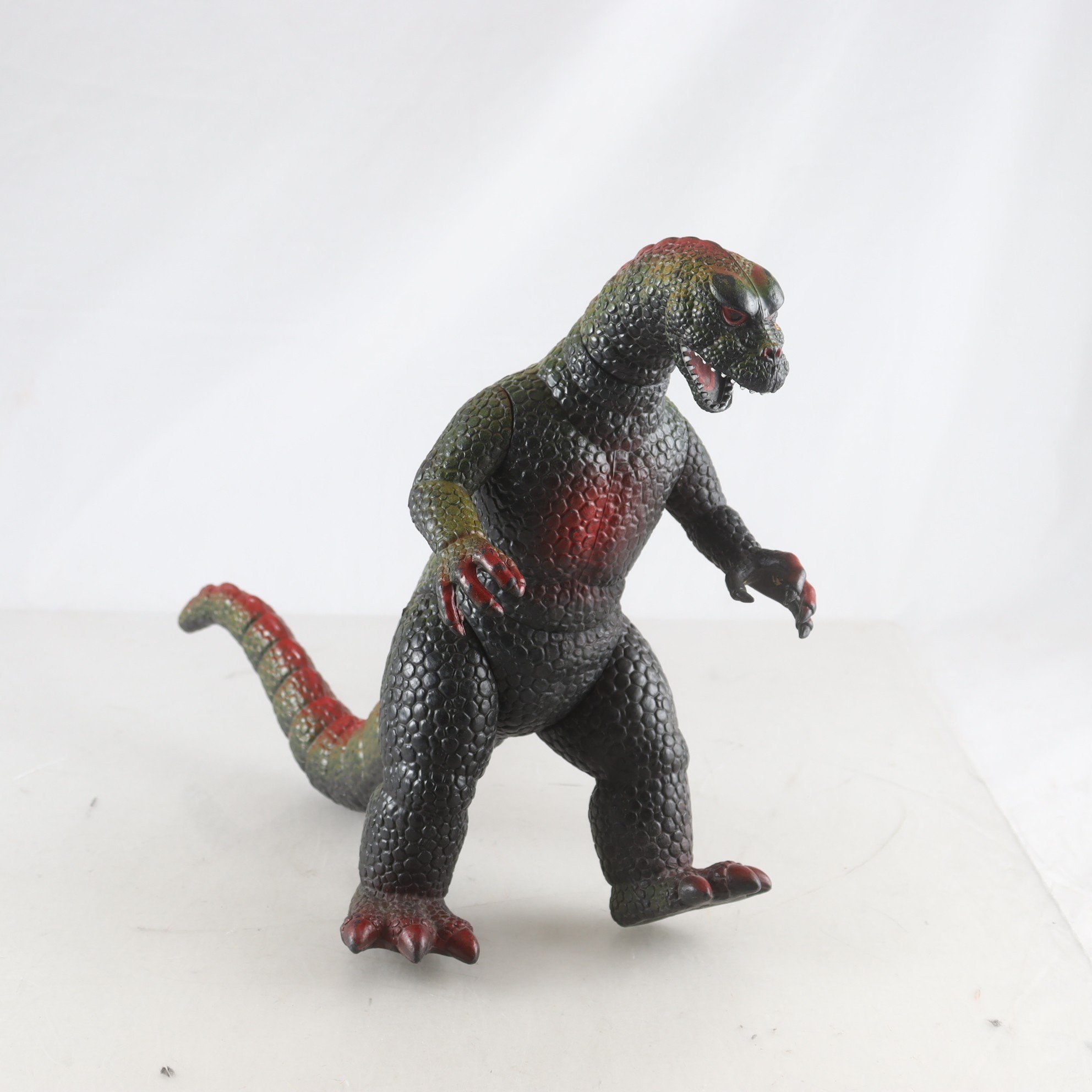 Drake, Godzilla, domei, hong kong.