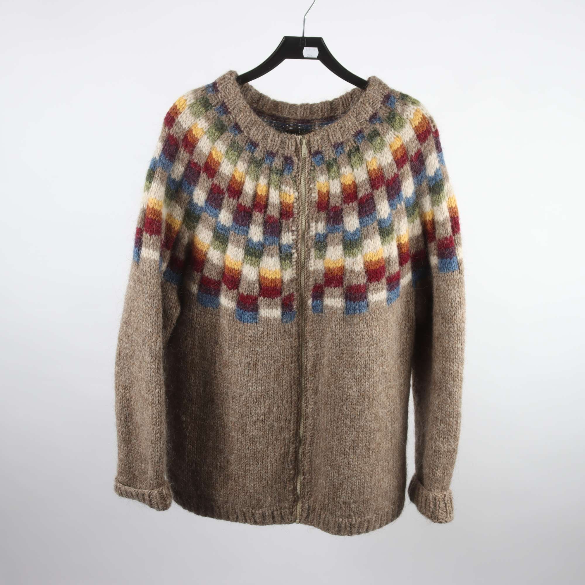 Tröja, Okänd, vinröd, blå, grå, 100% ull, stl. ca. L/XL.