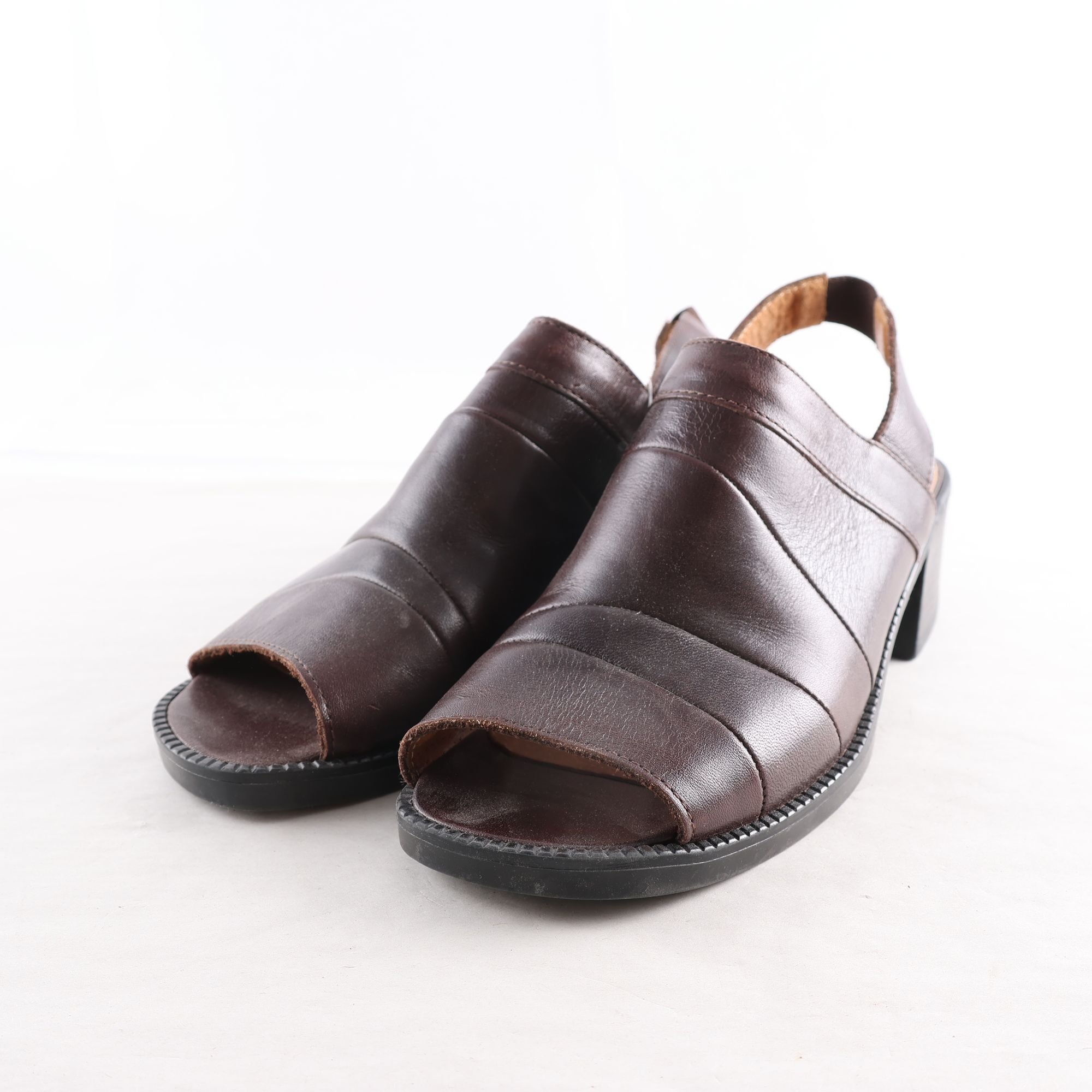 Sandaletter, Clou, läder, stl. 37