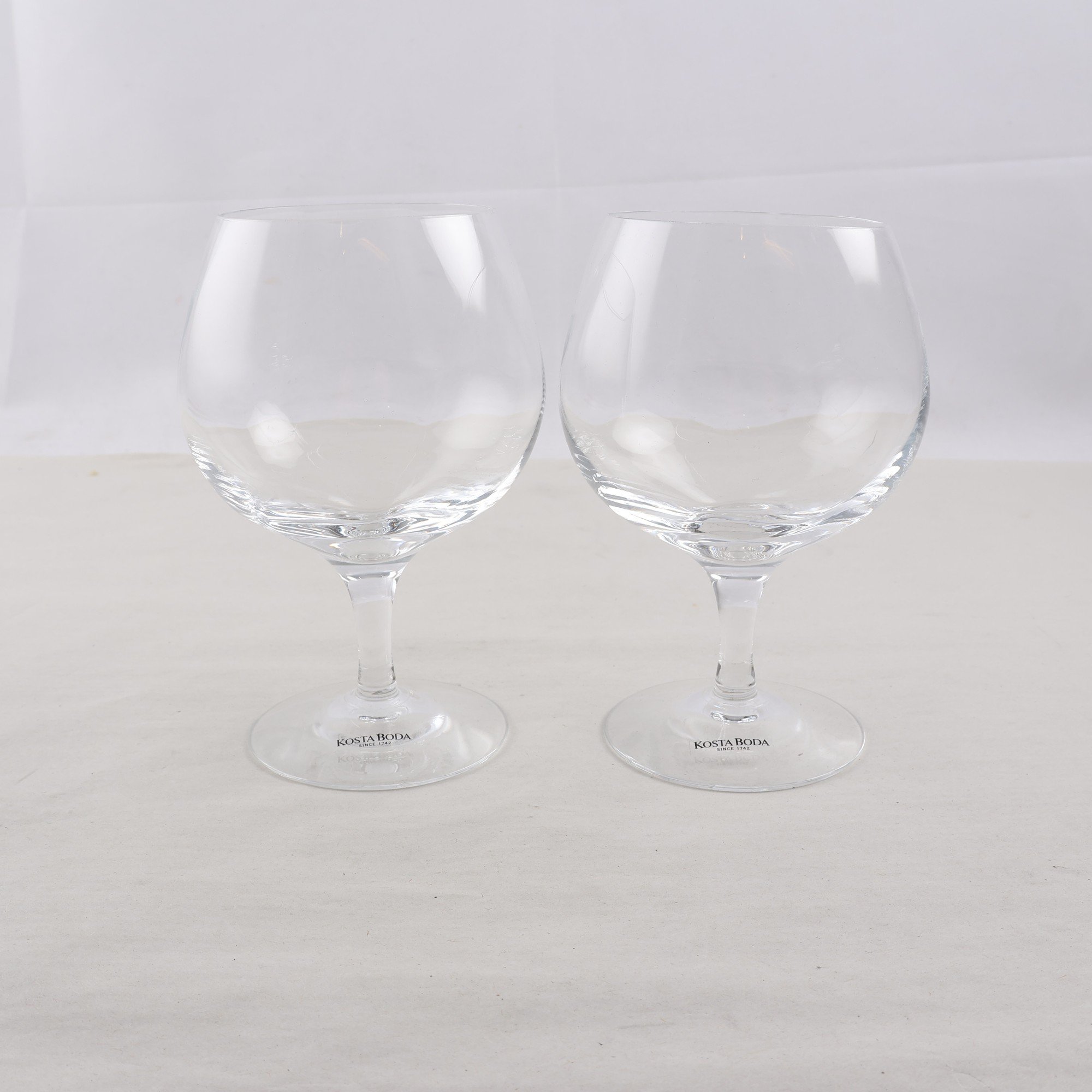 Cognacglas, Kosta boda, ’Chateau’ Bertil Vallien, 2 st. Samfraktas ej