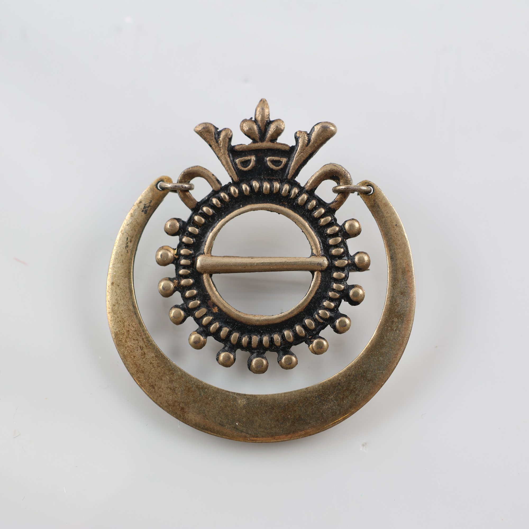 Brosch, Kalevala koru, Finland