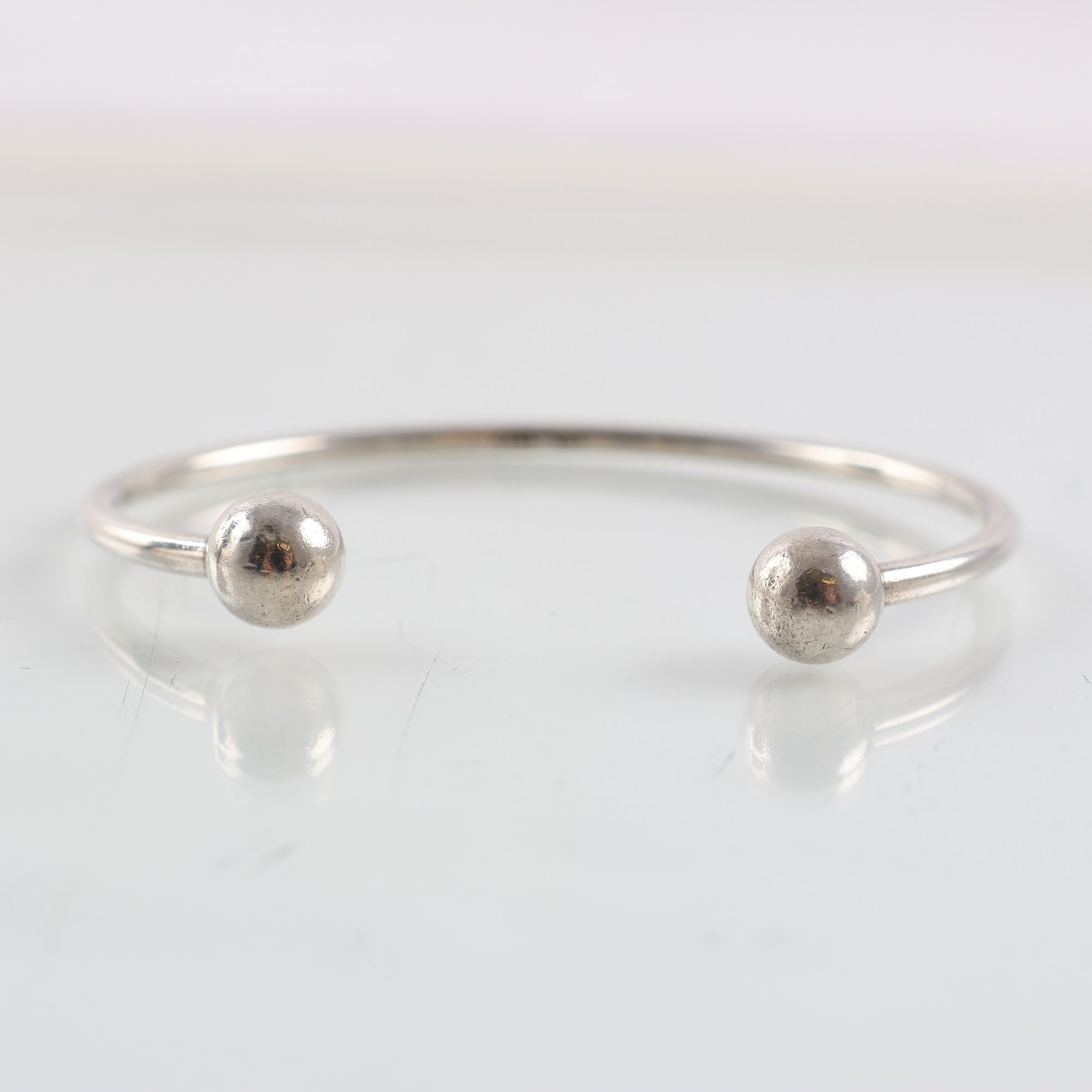 Armring, silver, öppen, vikt: 14.4g