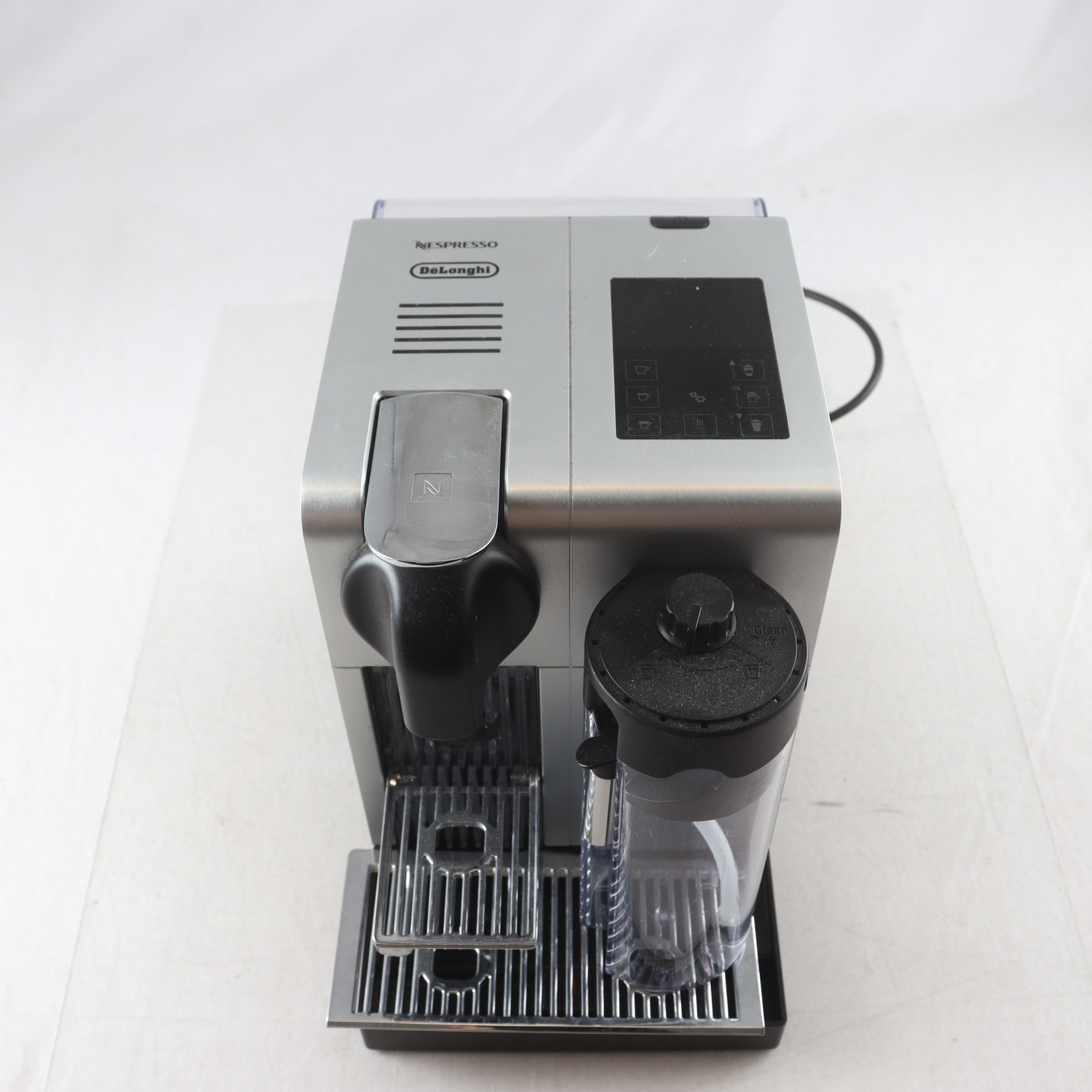 Kaffemaskin, Nespresso De longhi. Endast avhämtning.