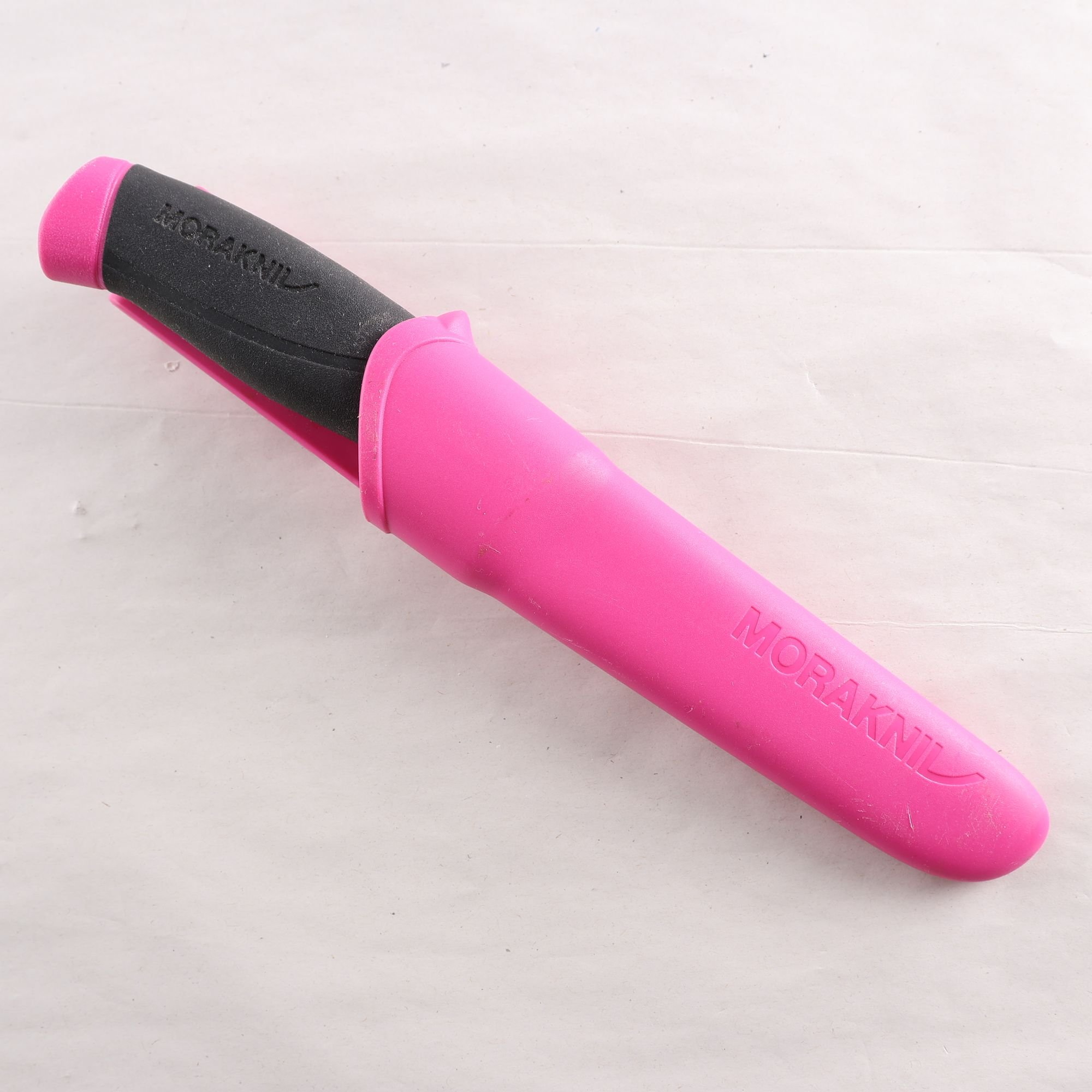 Morakniv, Rosfritt stål, Rosa.