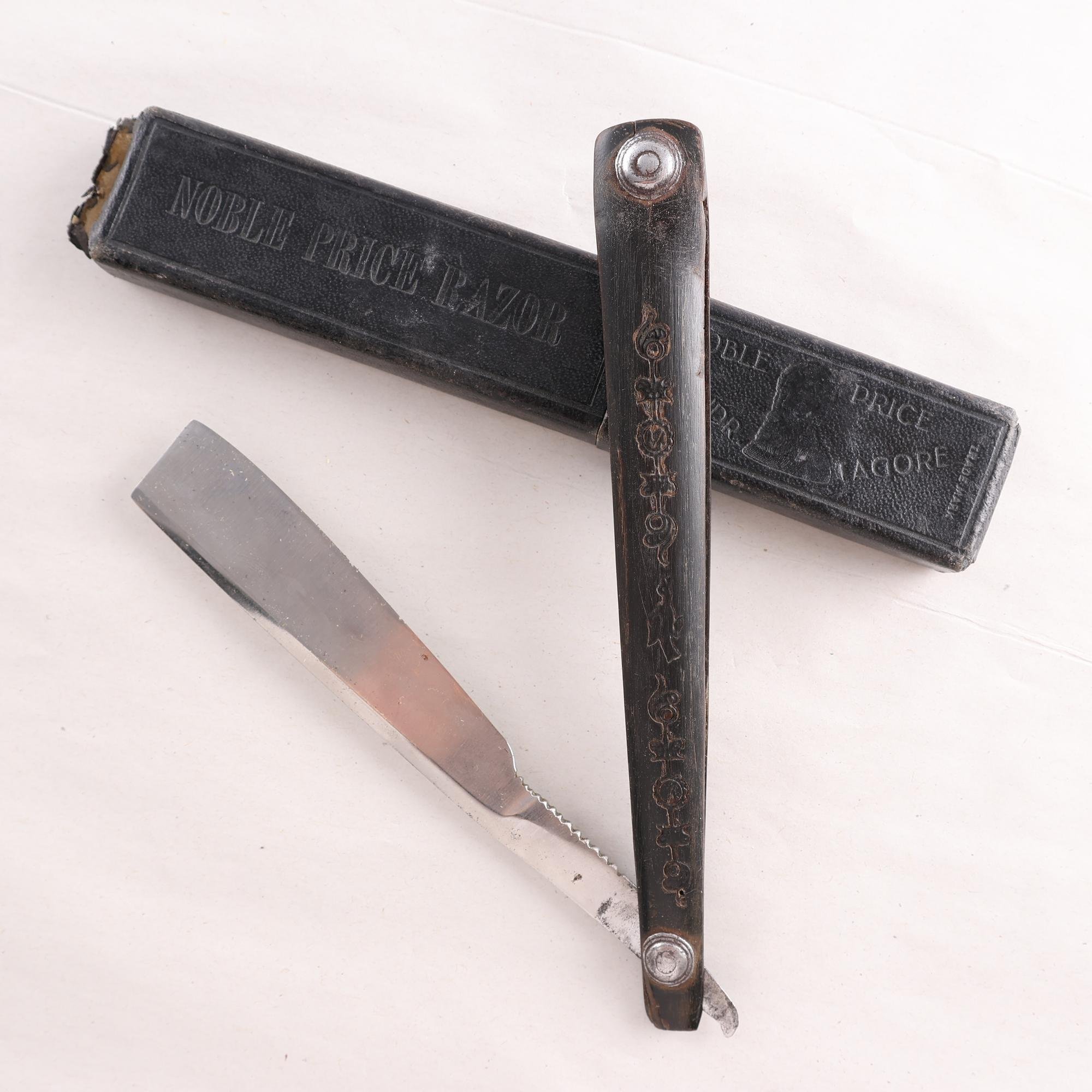 Rakkniv, trä, metall, noble price Rabinor Tagore, frankrike, vintage.