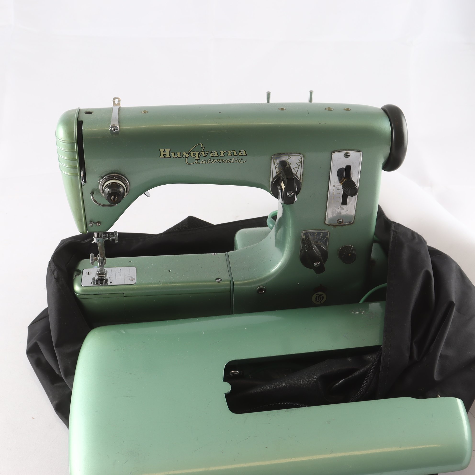 Reservdelar, Husqvarna automatic. Defekt repobjekt. Endast avhämtning.