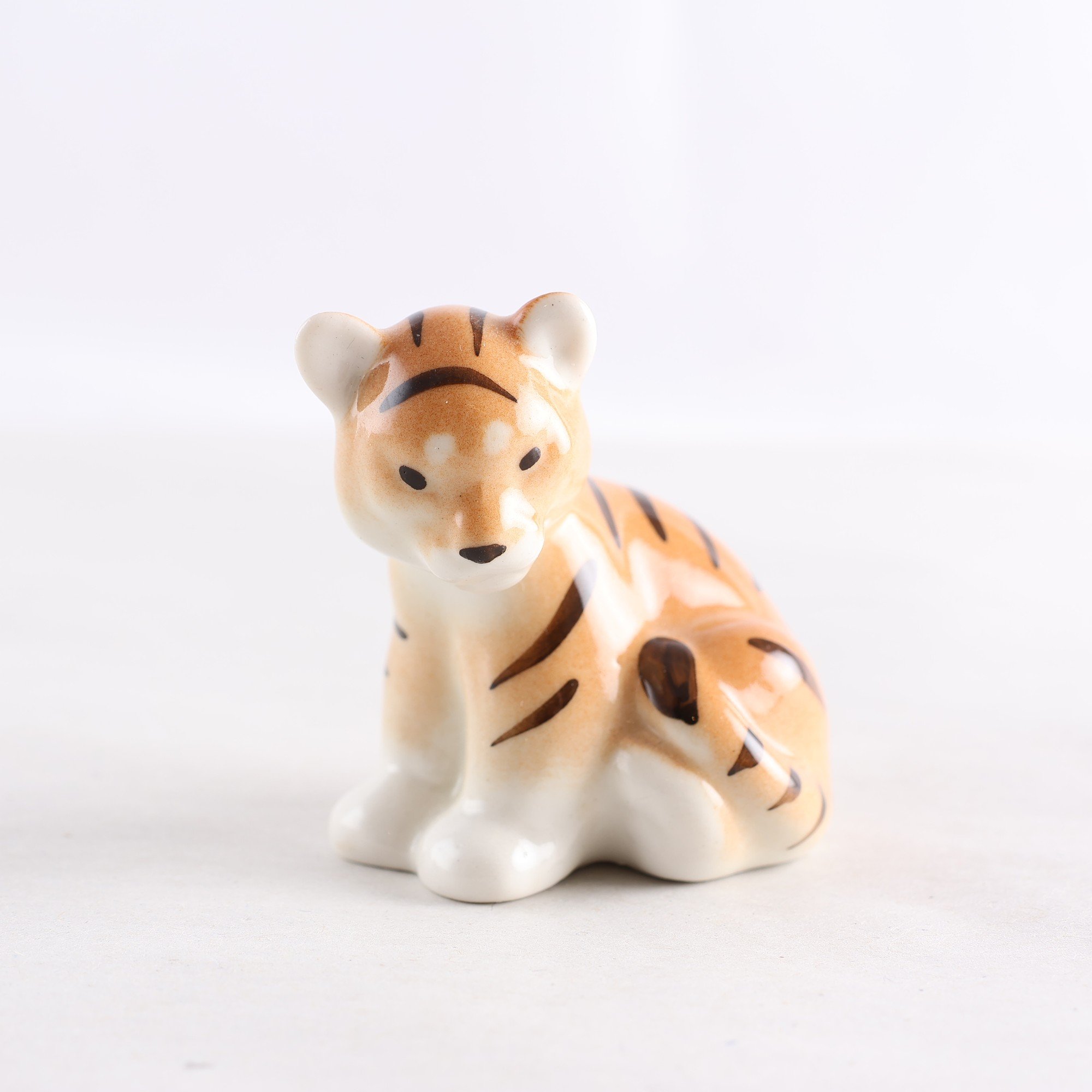 Figurin, Lomonosov, tiger.
