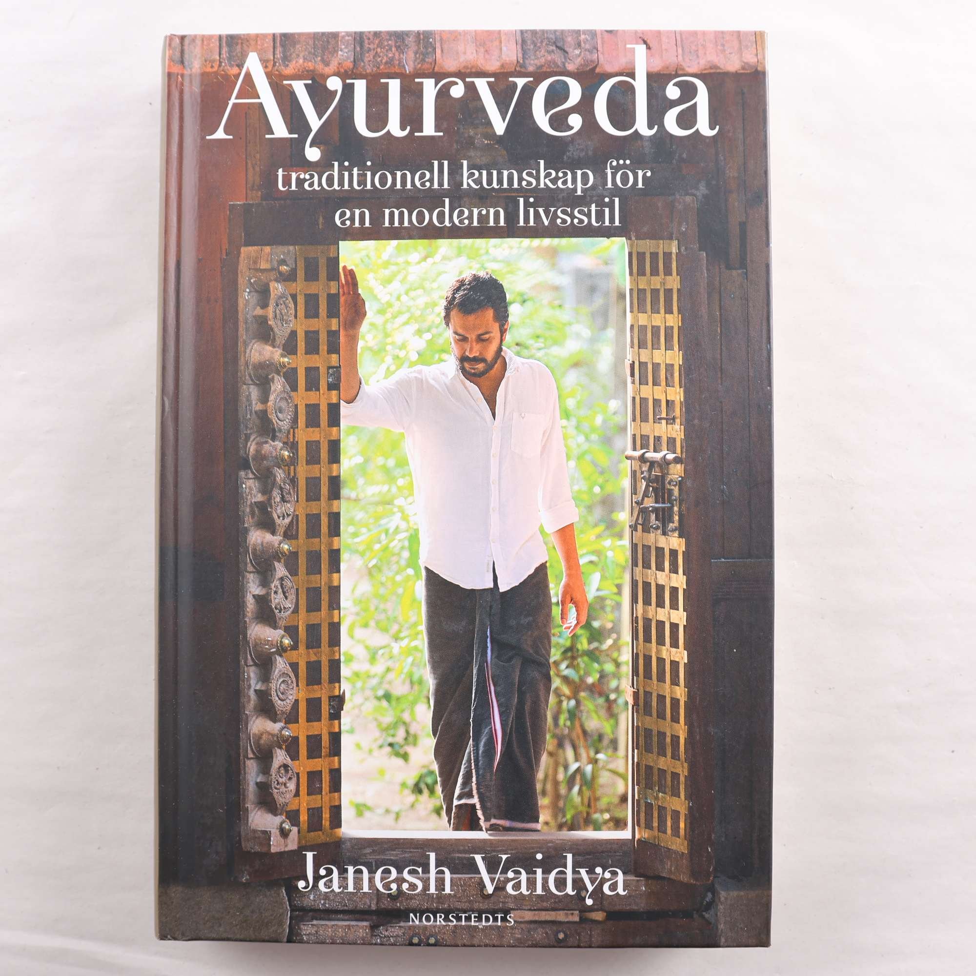 Janesh Vaidya, Ayurveda: Traditionell kunskap för en modern livsstil
