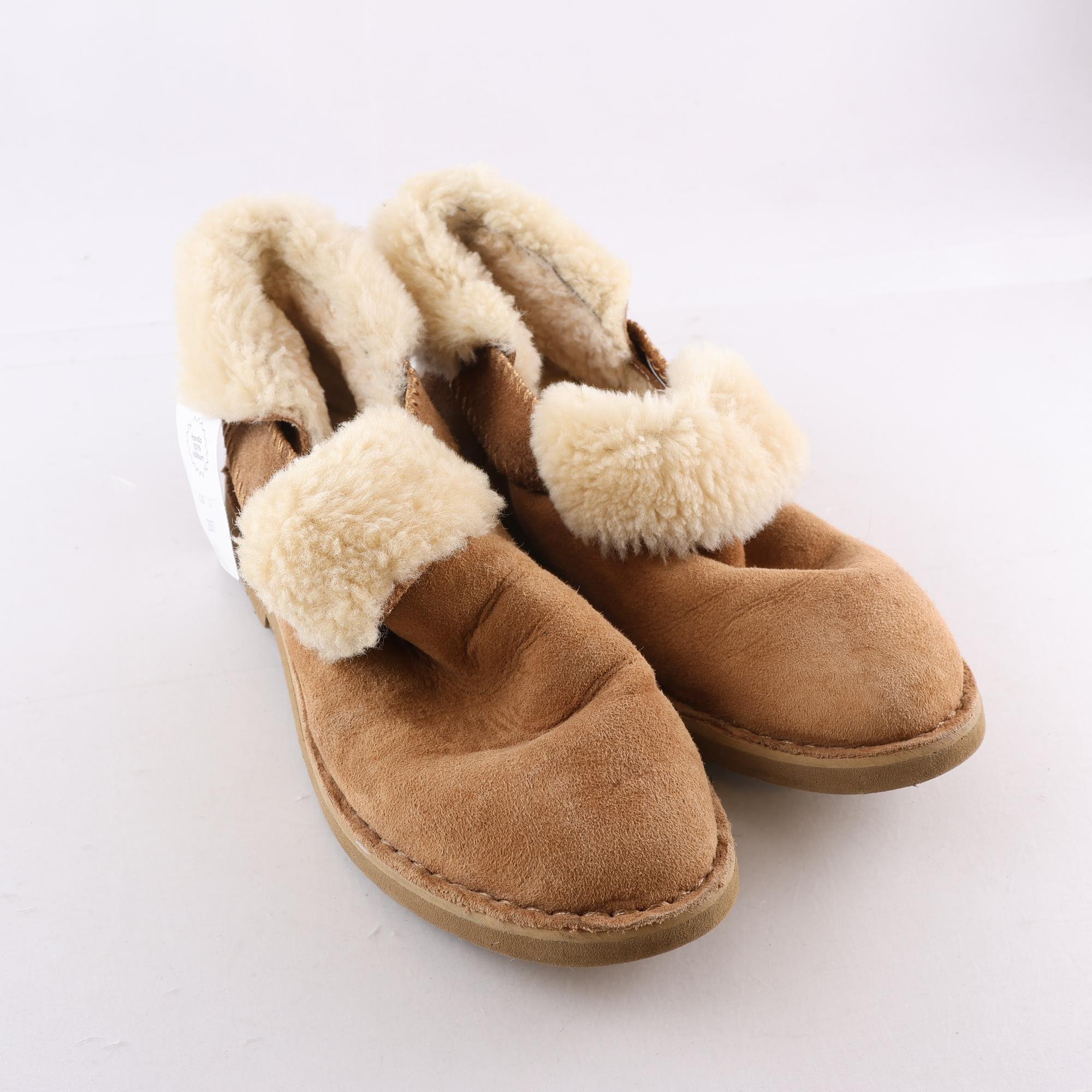 Skor, Ugg. brun, stl. 39.5