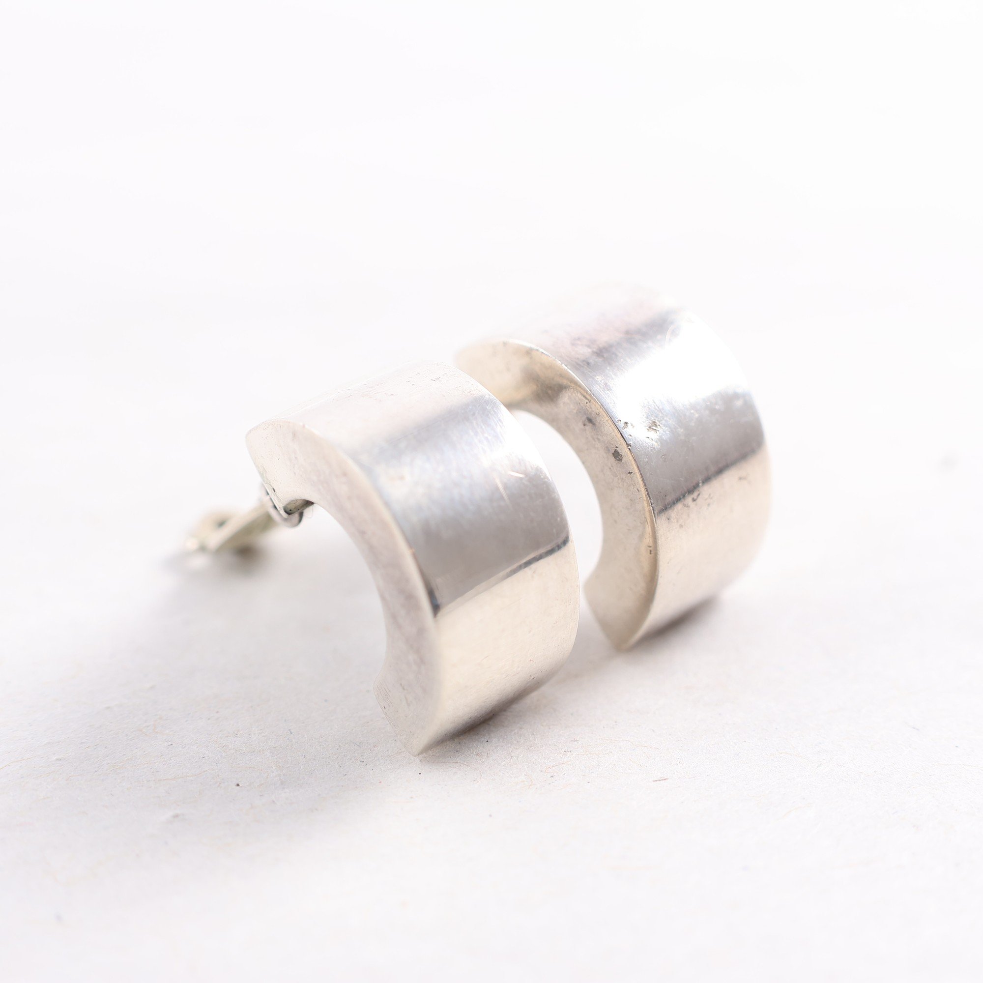 Örhängen, clips, silver, vikt: 7.6g