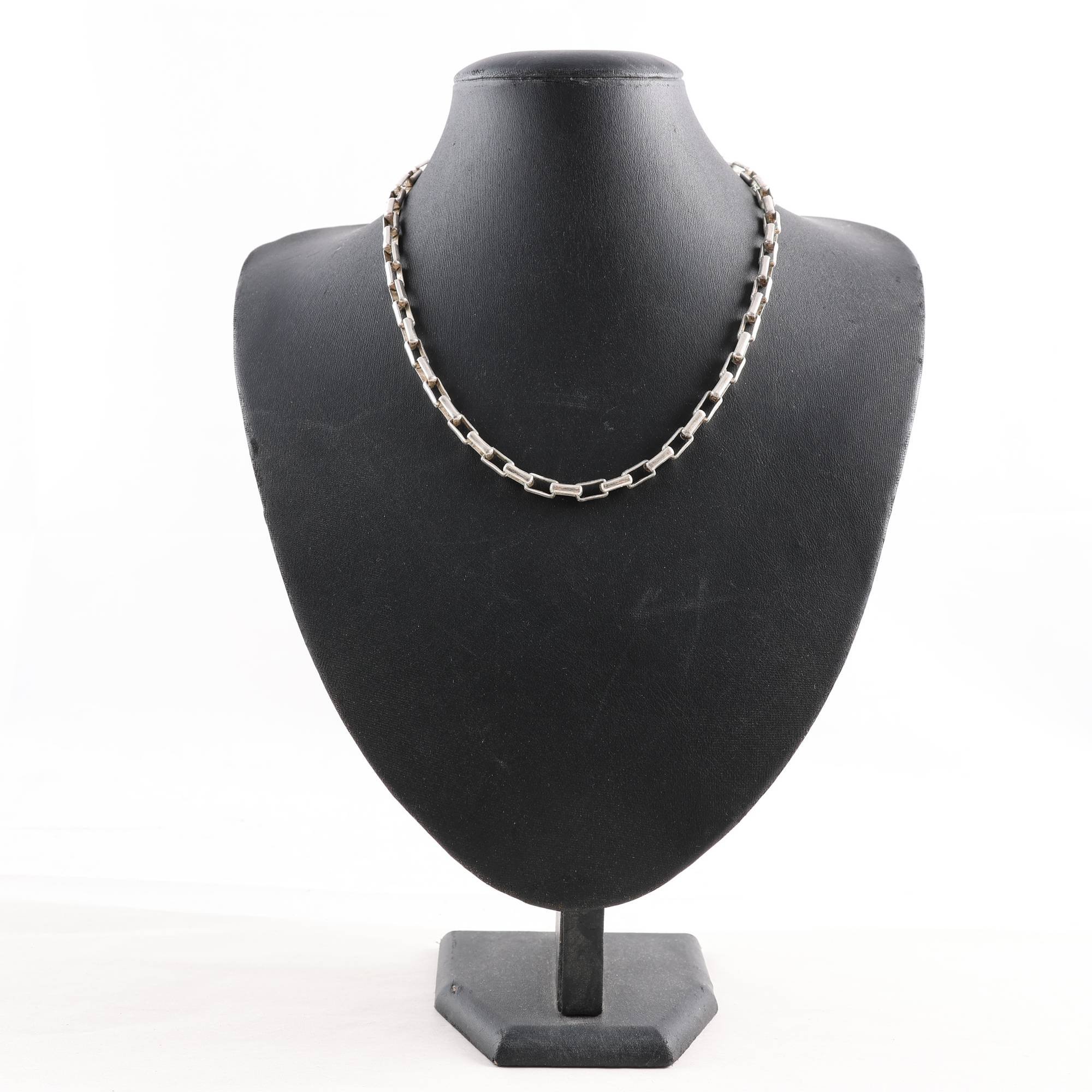 Halsband, silver, vikt: 33.6g