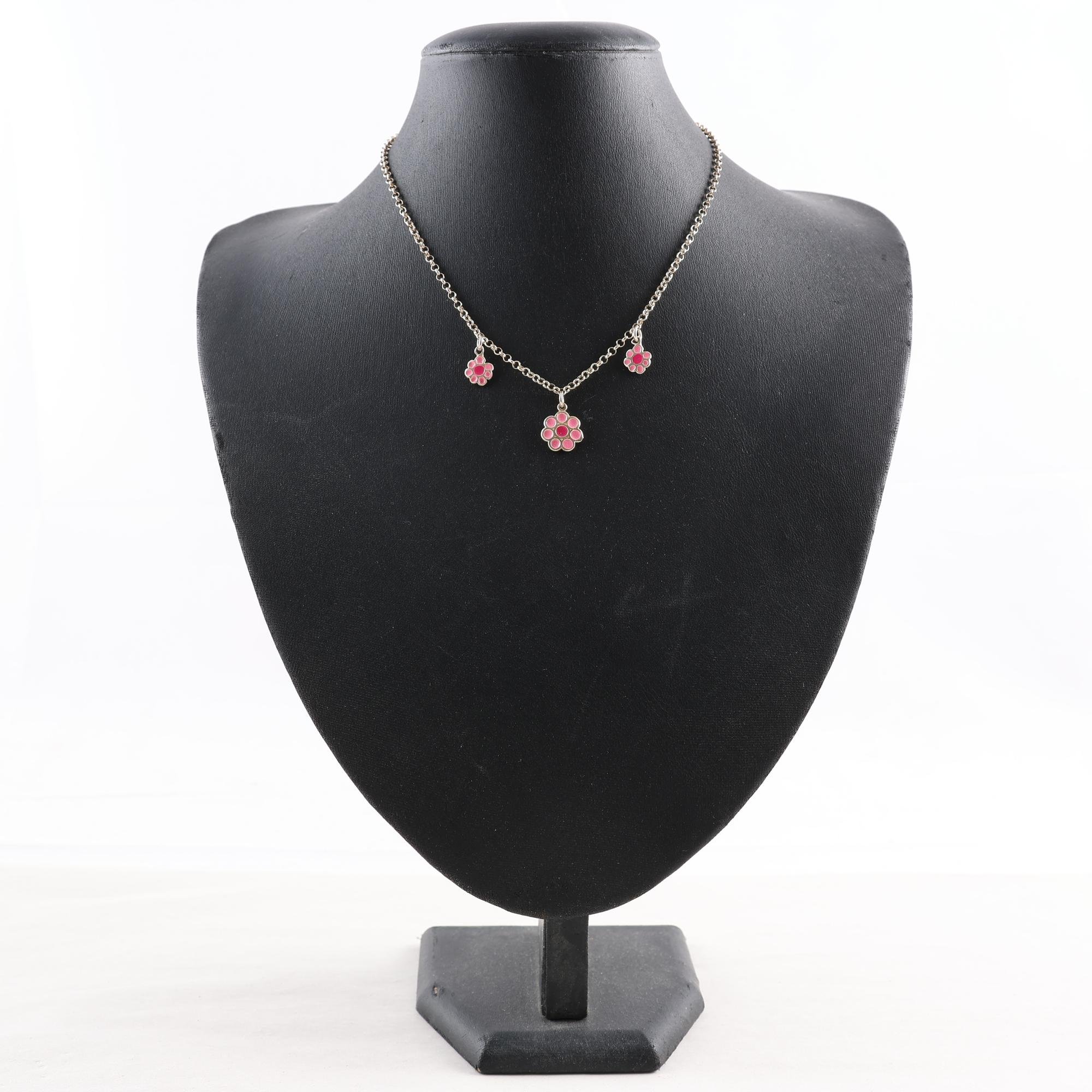 Halsband & hängen, silver, vikt: 6.9g