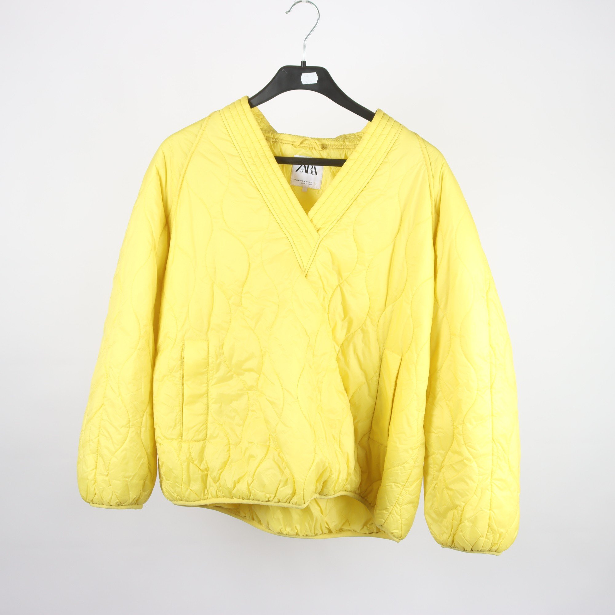 Anorak, Zara, gul, quiltad, stl. L-XL.