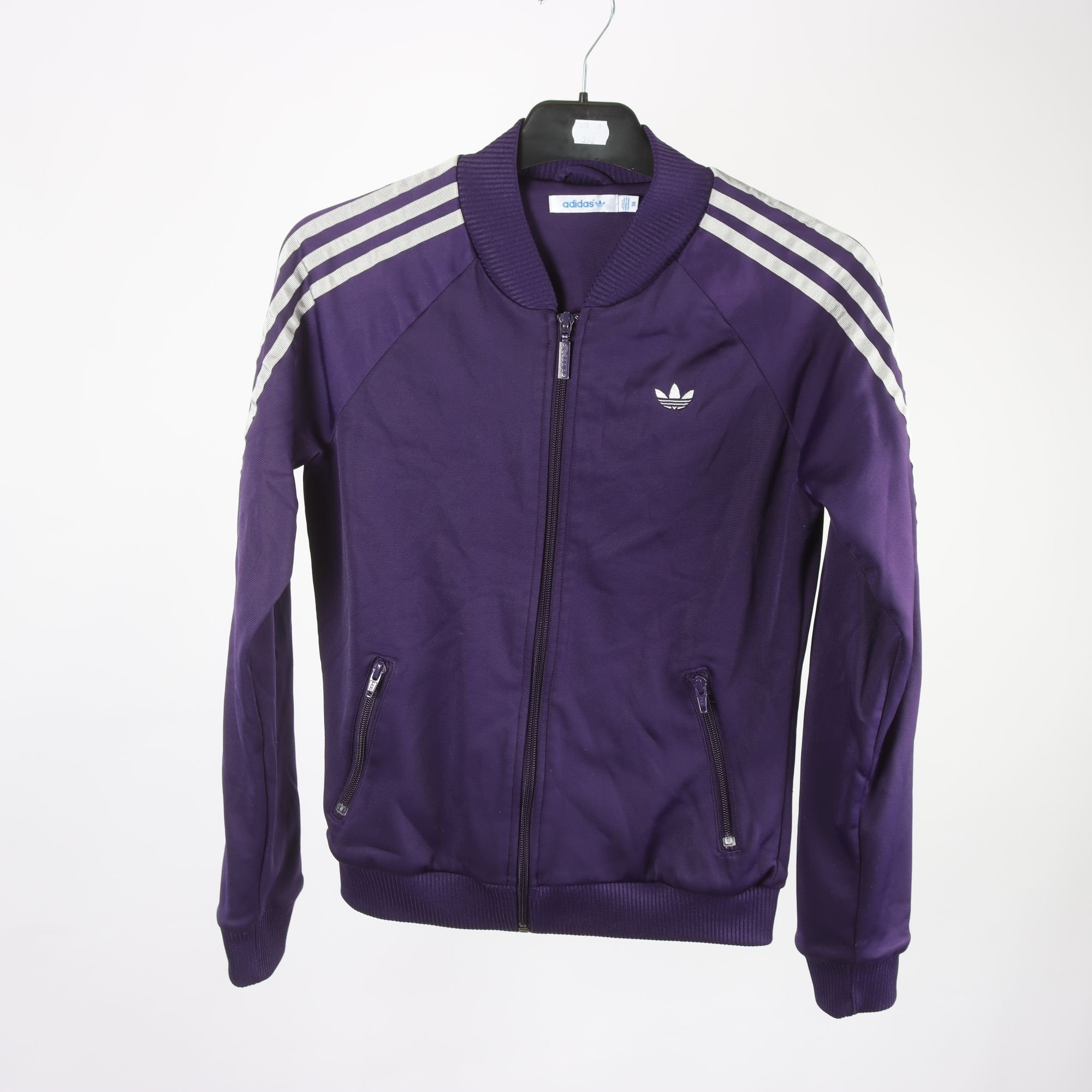 Sporttröja, Adidas, lila, stl. 36.