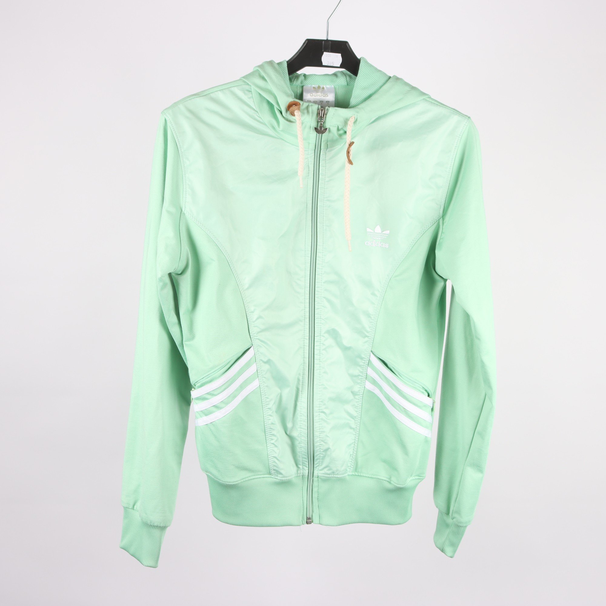 Tröja, Adidas, pistagegrön, stl. M.