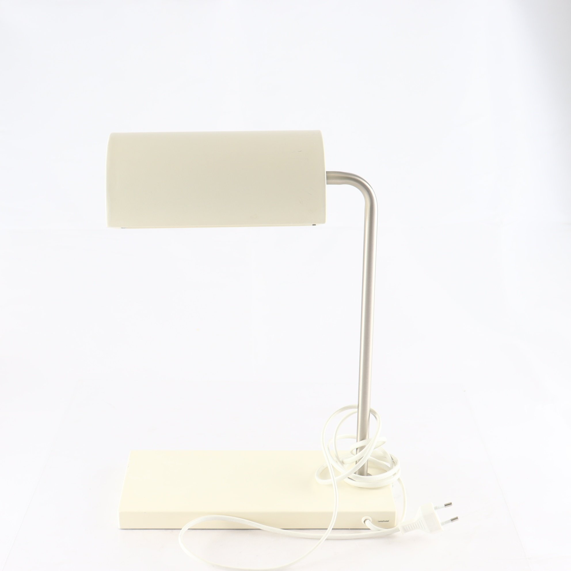 Bordslampa, Lampgustaf, Vit, Metall. Endast avhämtning.