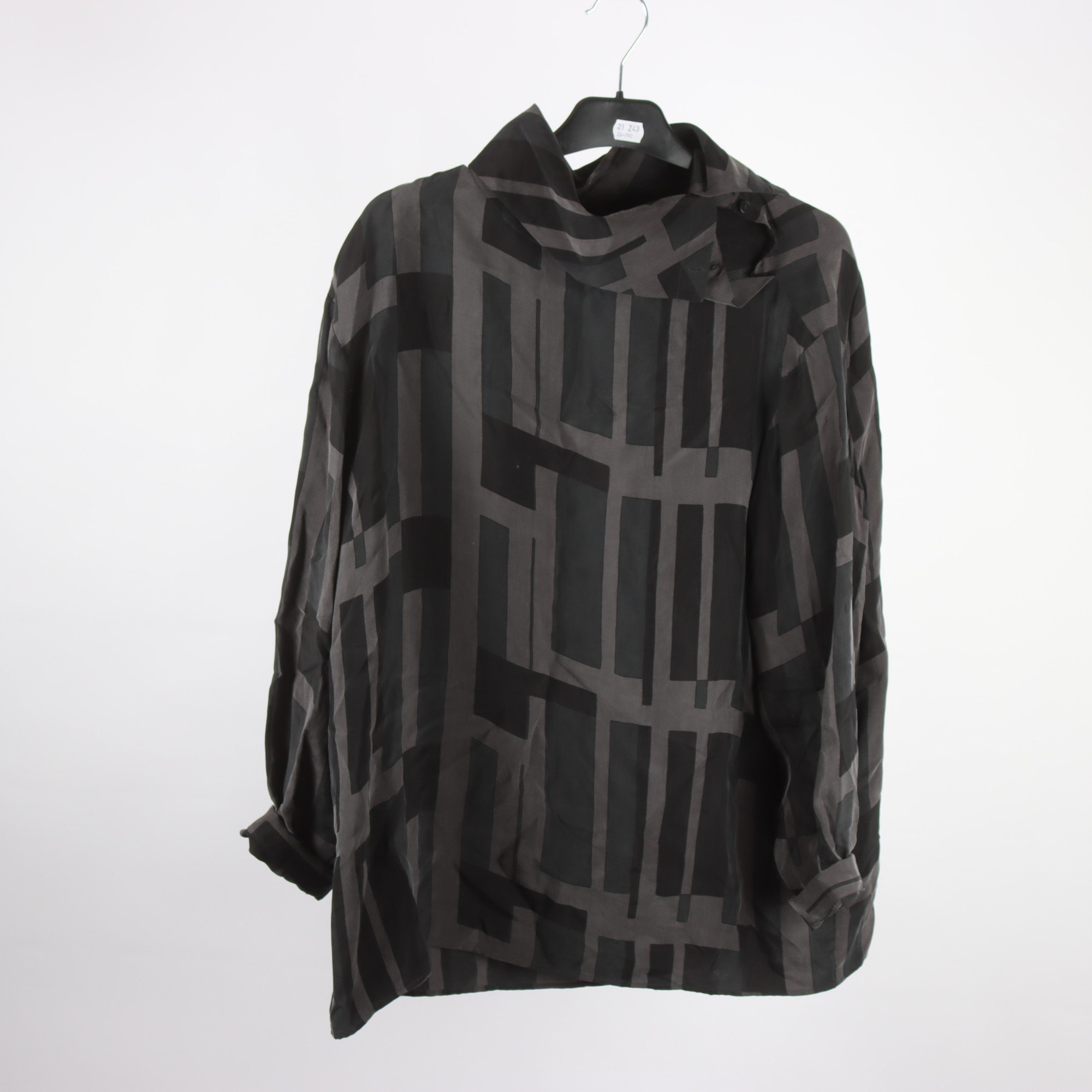 Blus, Marimekko, stl. 42