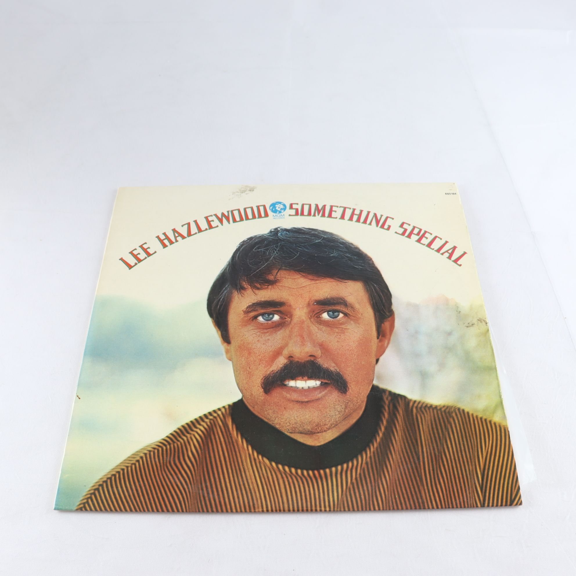 LP Lee Hazlewood, Something Special
