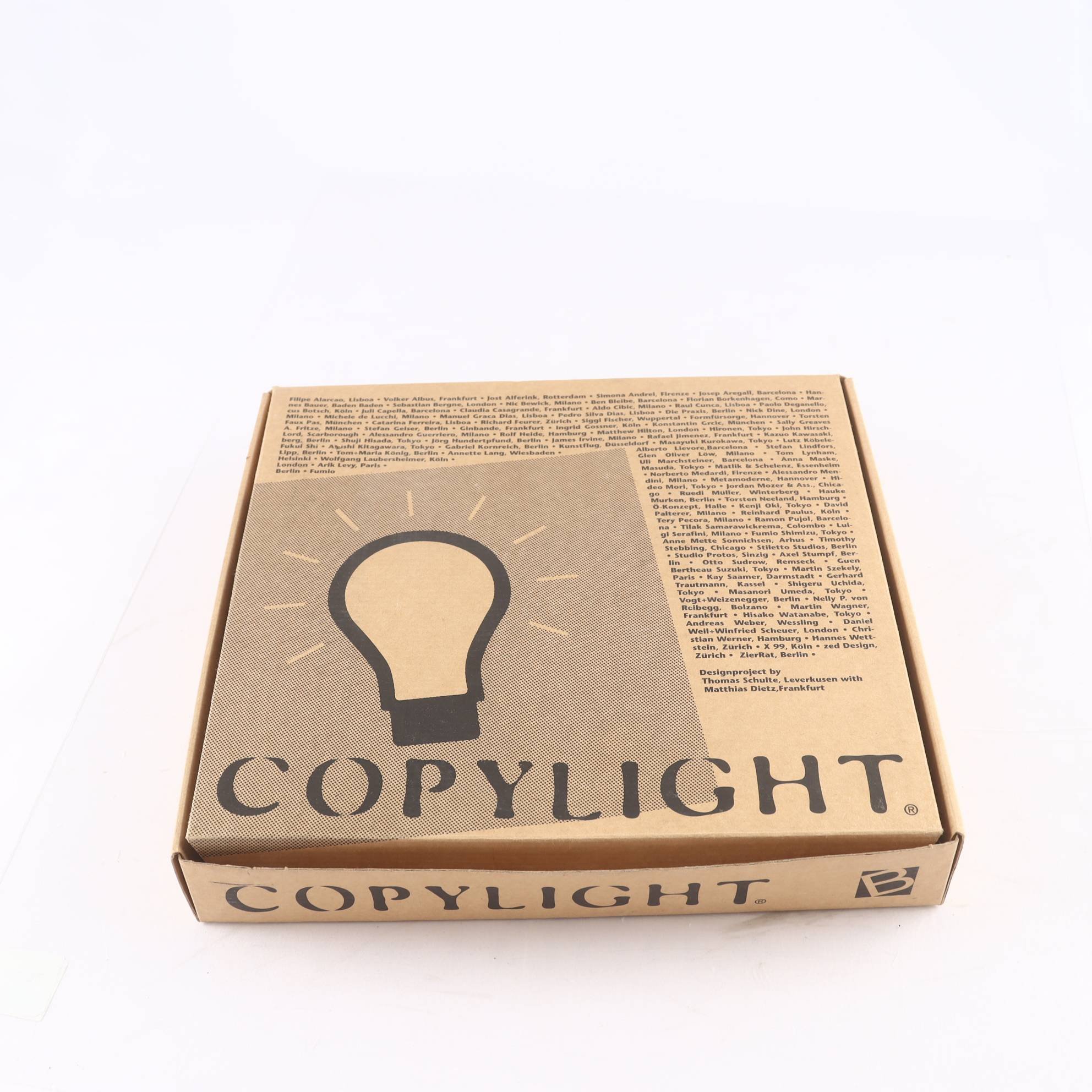 Vägglampa, Copylight
