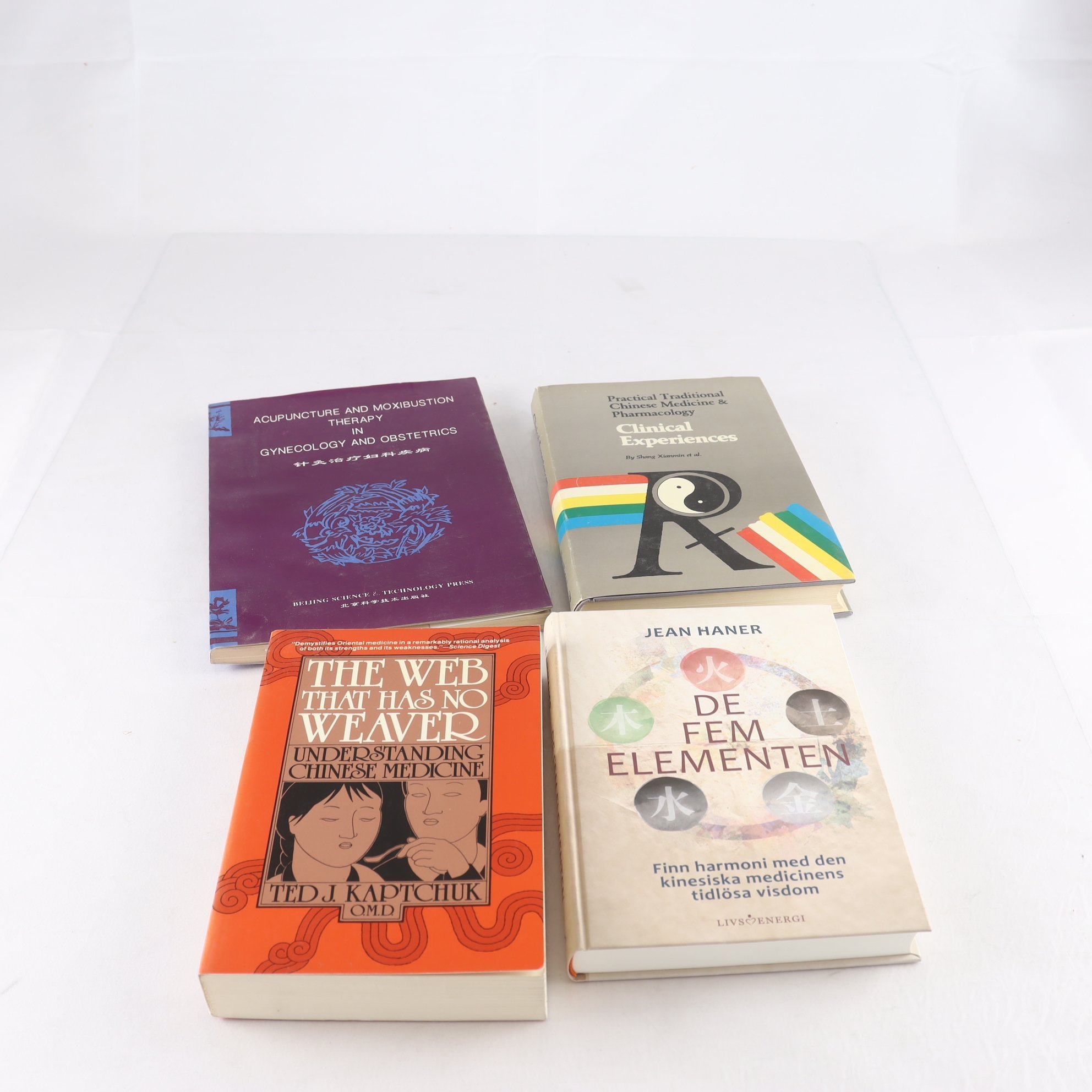 Traditionell kinesisk medicin, bokpaket med 4 volymer