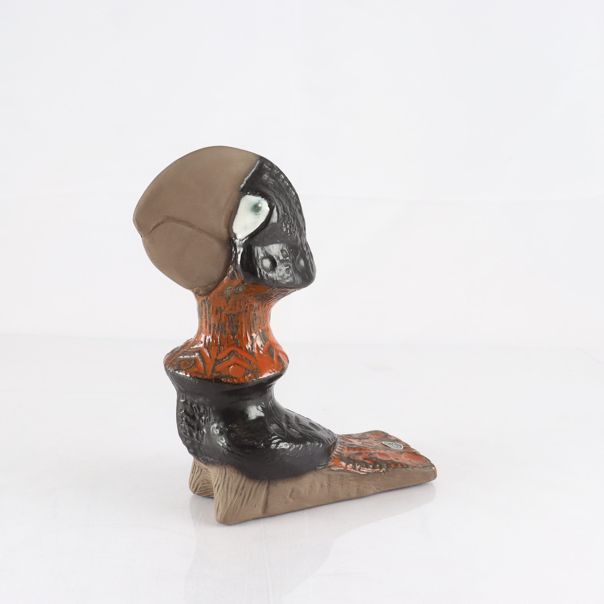 Figurin, fågel, keramik, Ester Wallin, Upsala Ekeby, nr. 9085