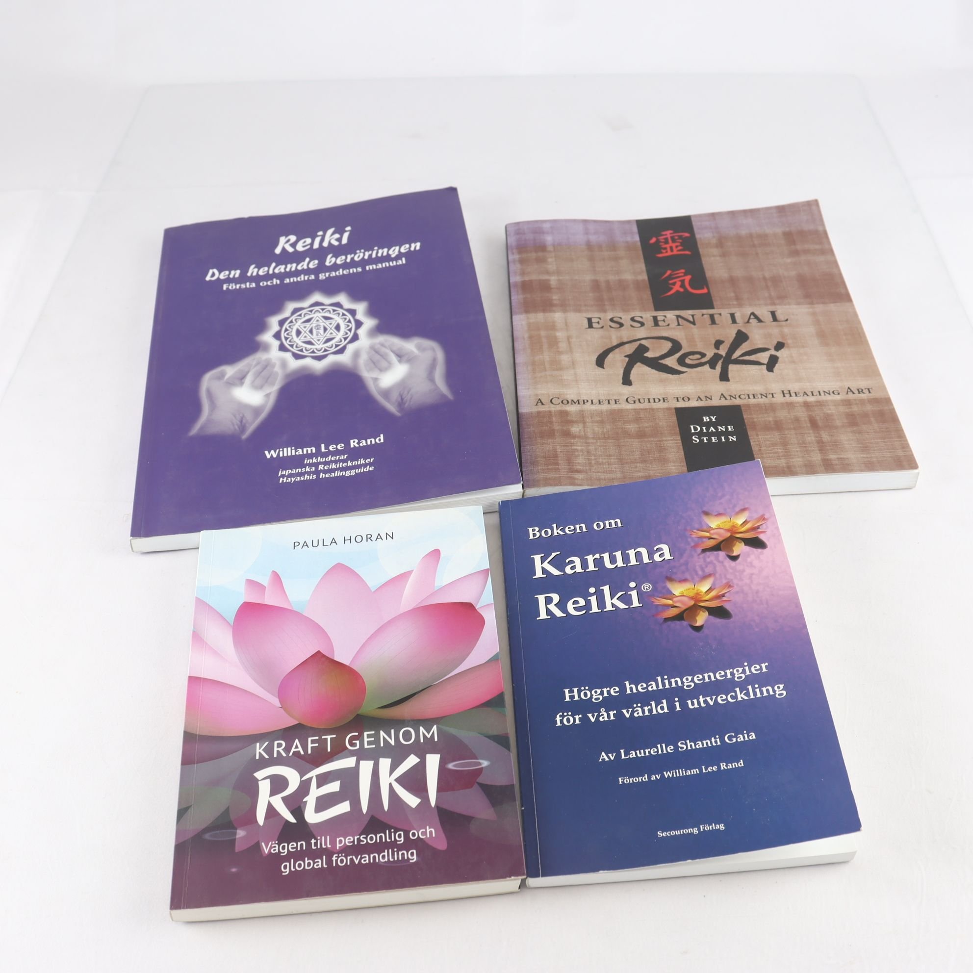 Reiki, bokpaket med 4 volymer