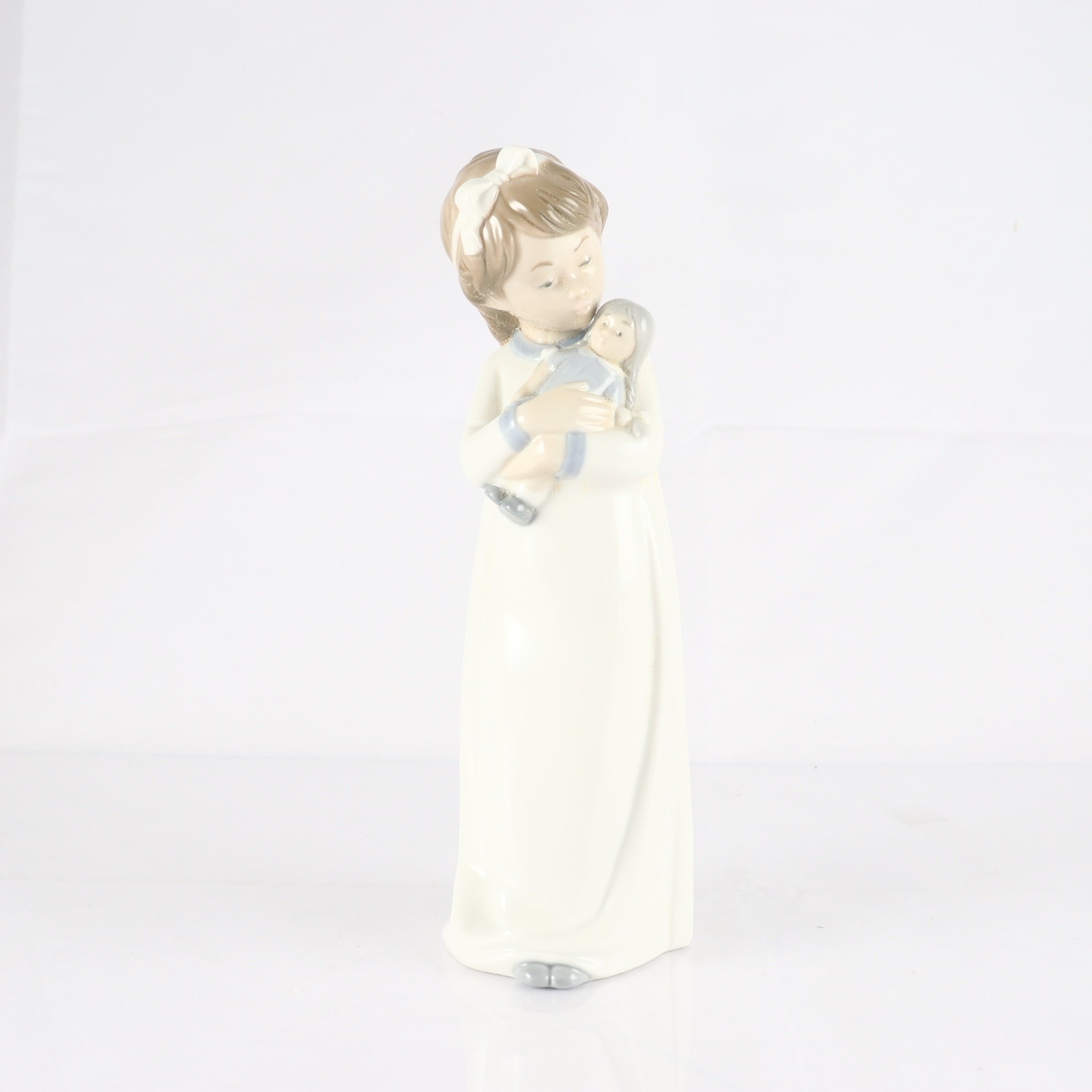 Figurin, porslin, NAO av Lladro, Spanien