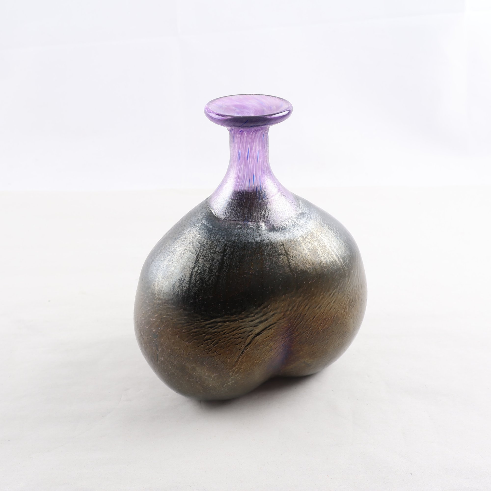 Vas, Kosta Boda, Bertil Vallien, ”Volcano”, Glas.