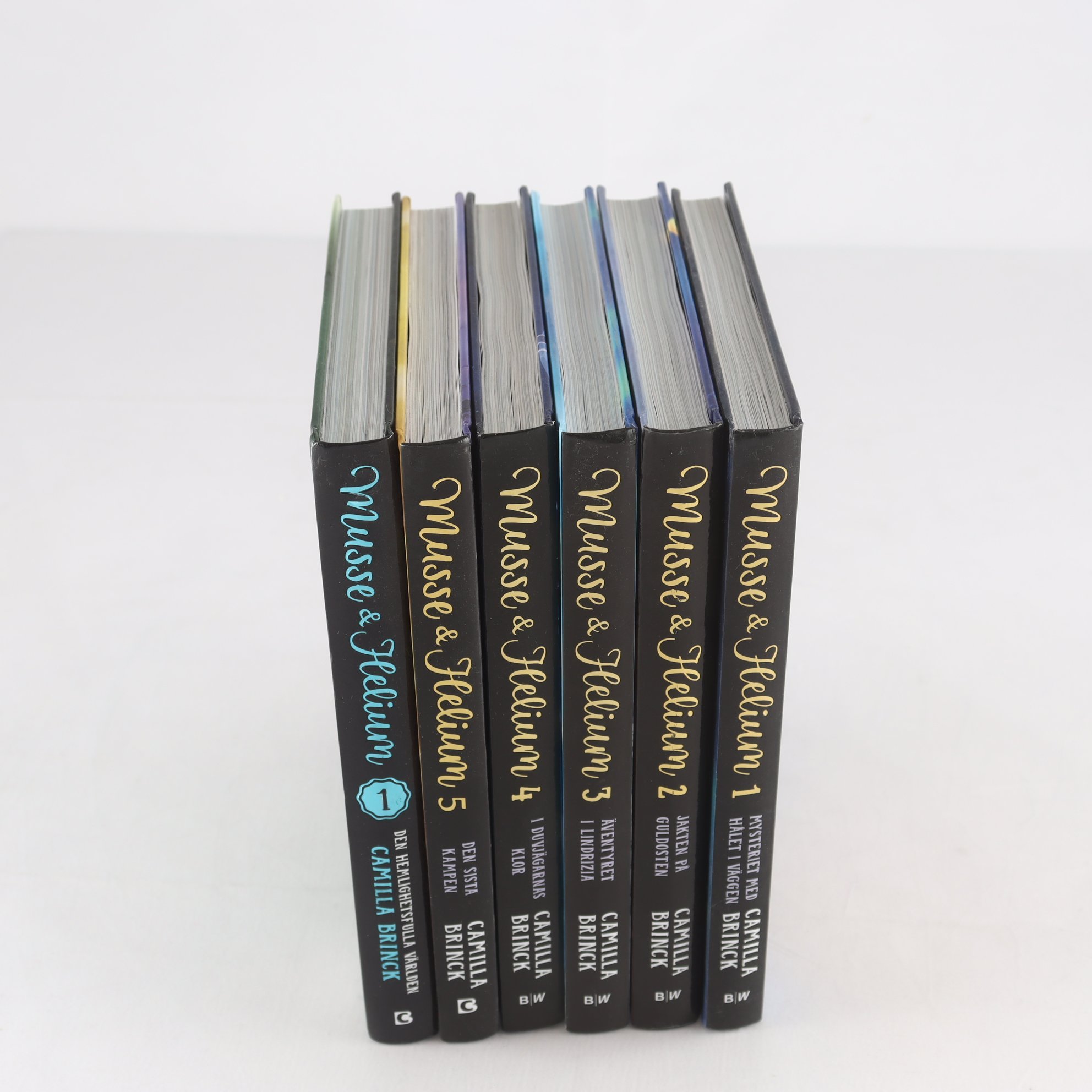 Musse & Helium, Camilla Brinck, del 1-5 + del 1 i andra serien