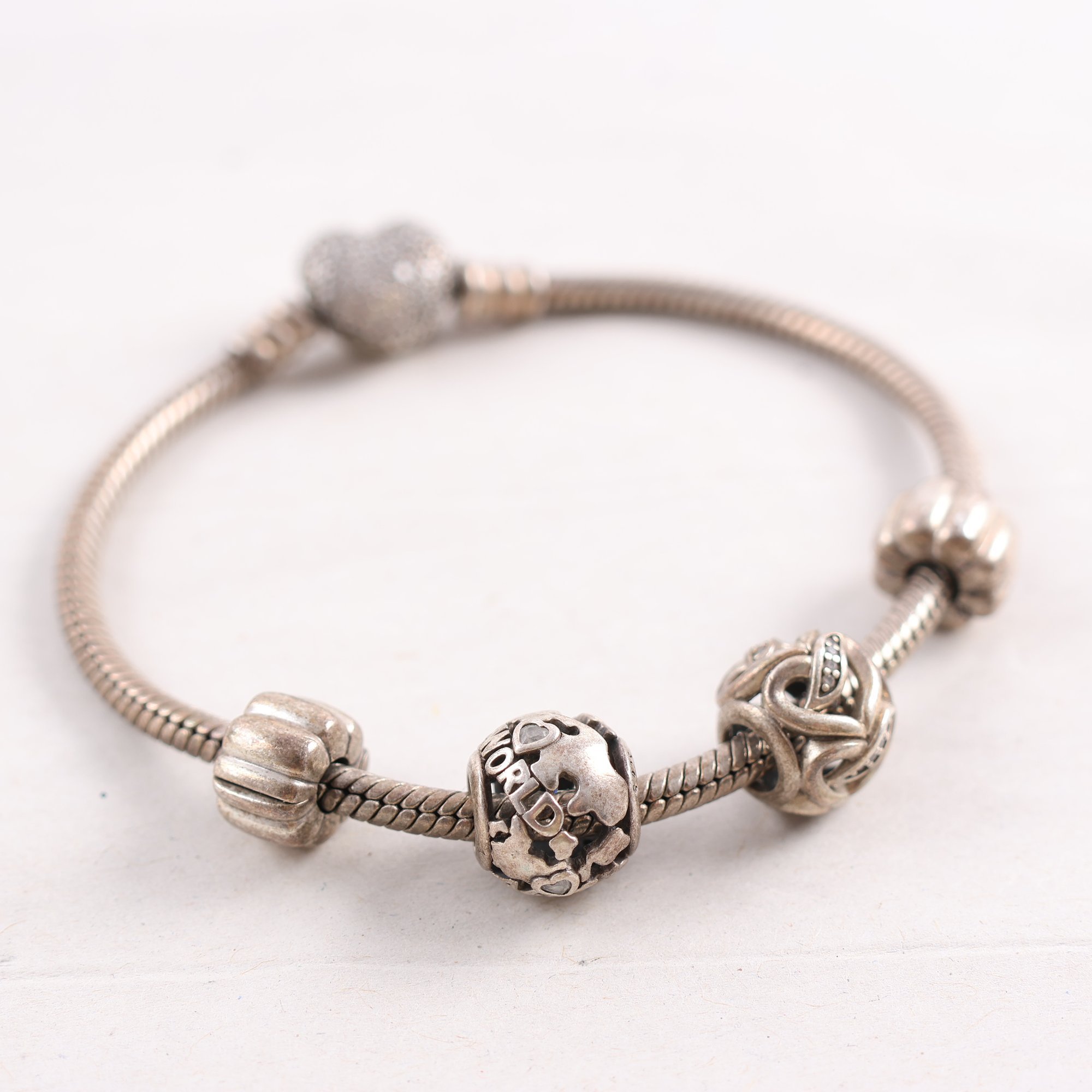 Armband, Pandora, berlocker, silver, stenar, brv: 22.1g