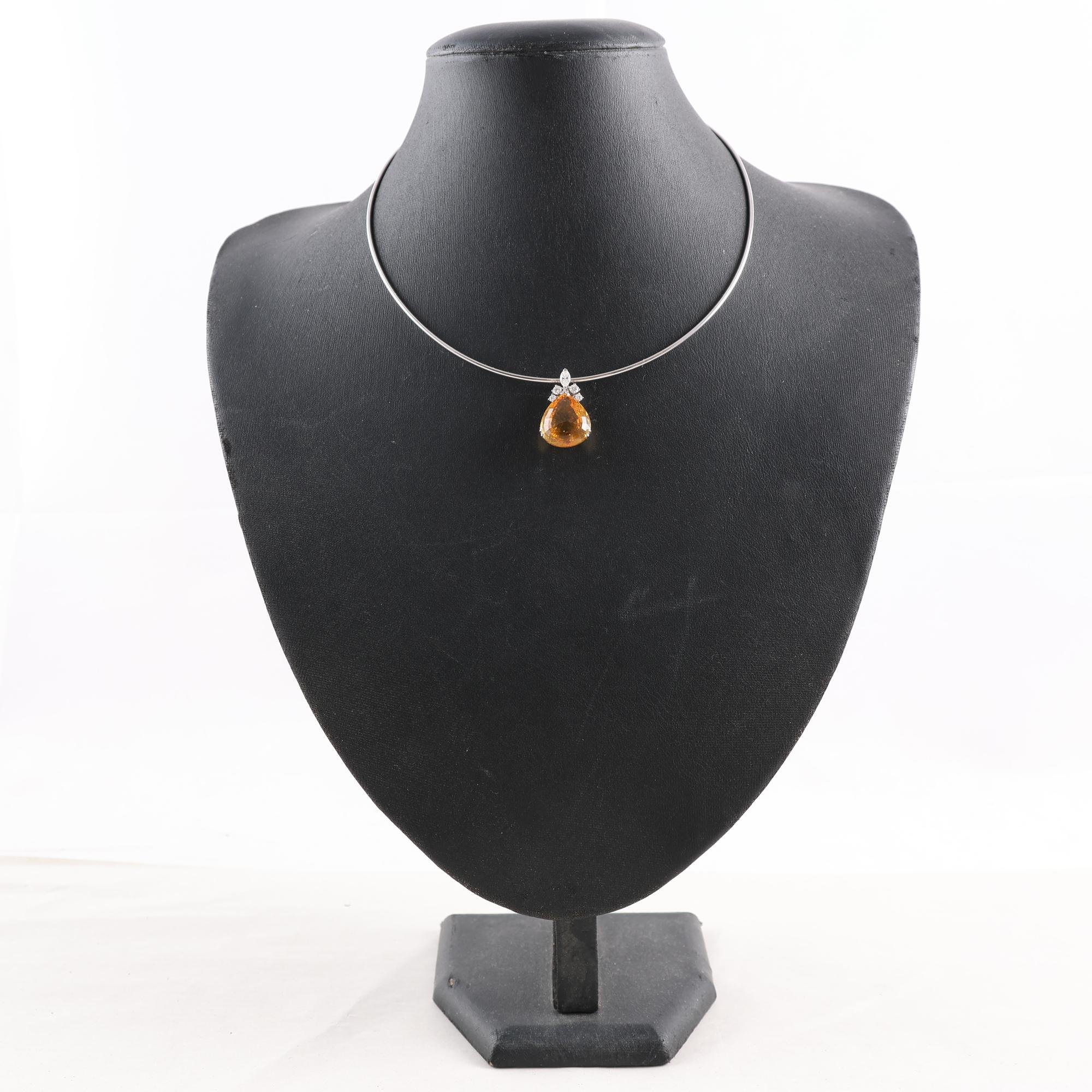 Halsring & hänge, vitt guld 18k, stenar, glas, brv: 16g