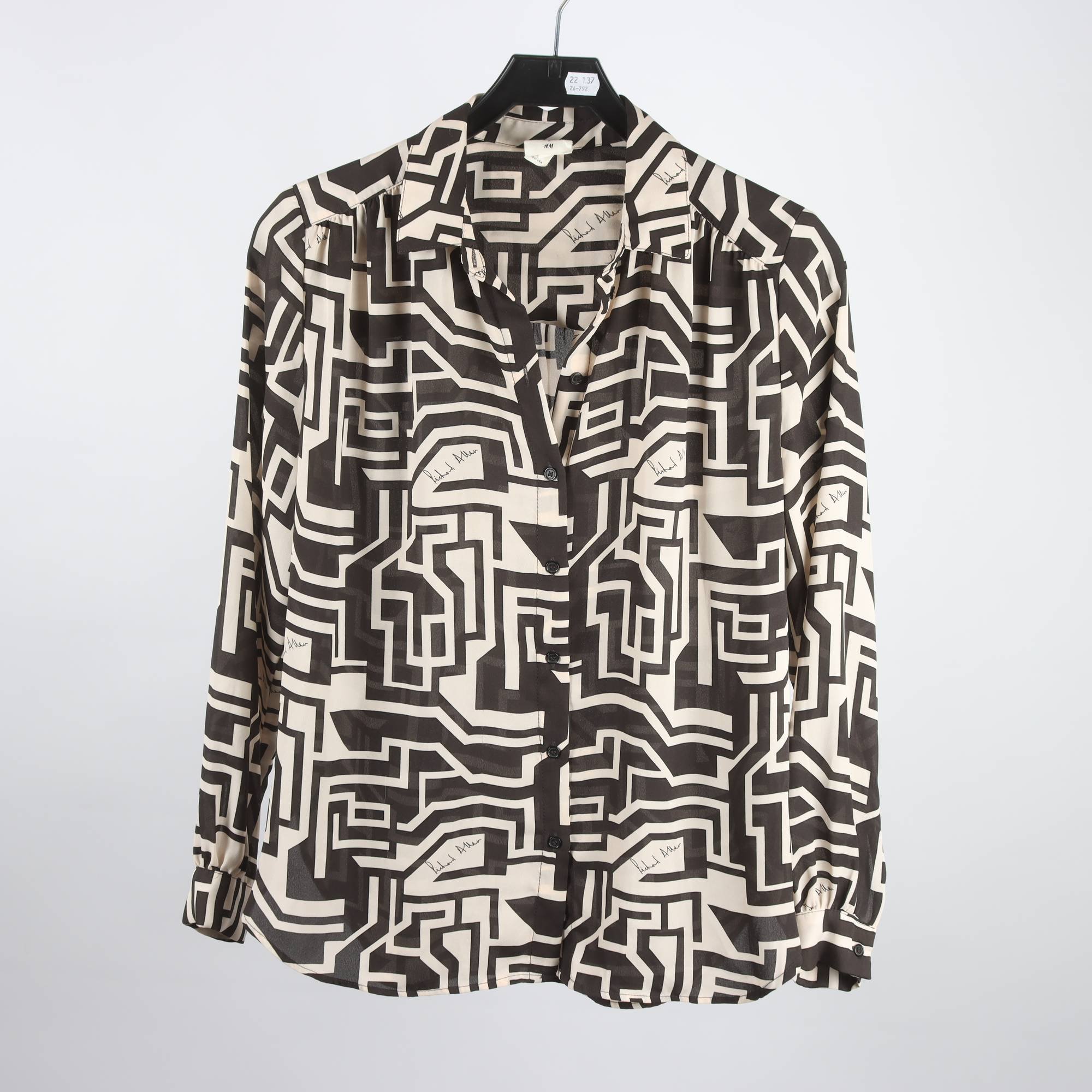 Skjorta, Richard Allan x H&M, stl. 38