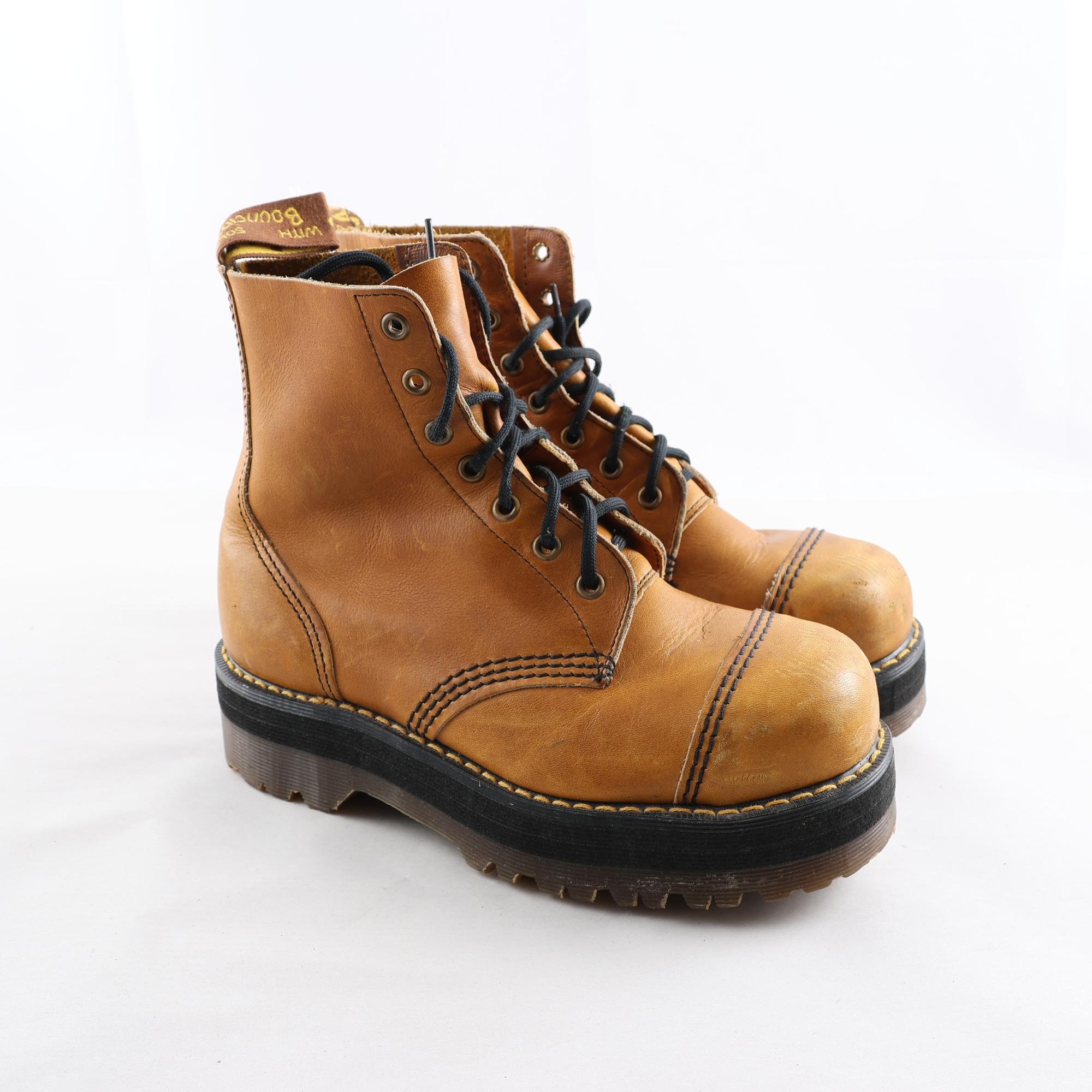 Kängor, Dr. Martens, stl. 37