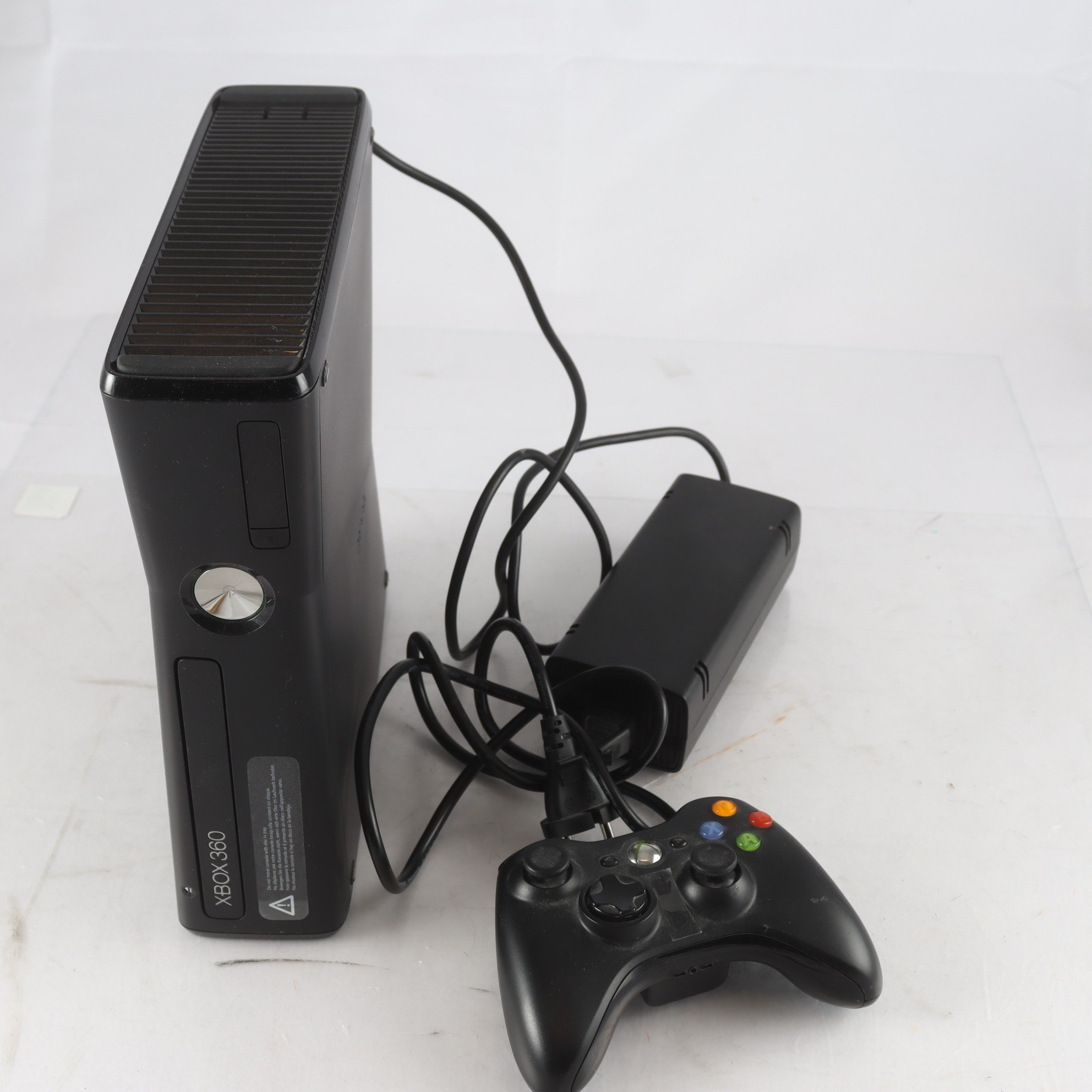 X-box 360. Samfraktas ej.