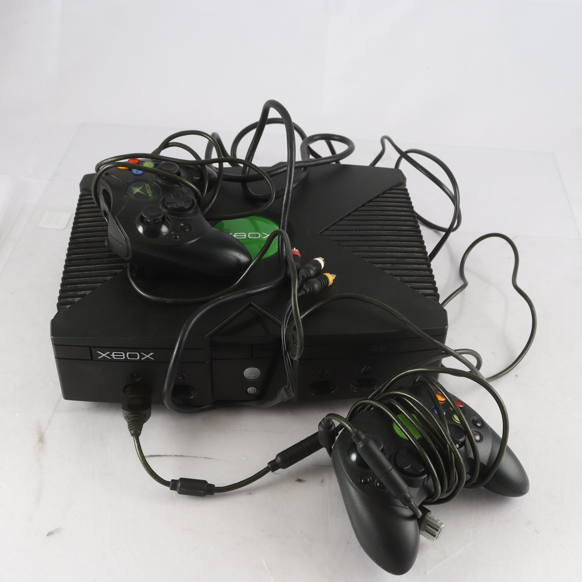 X-box. Samfraktas ej.