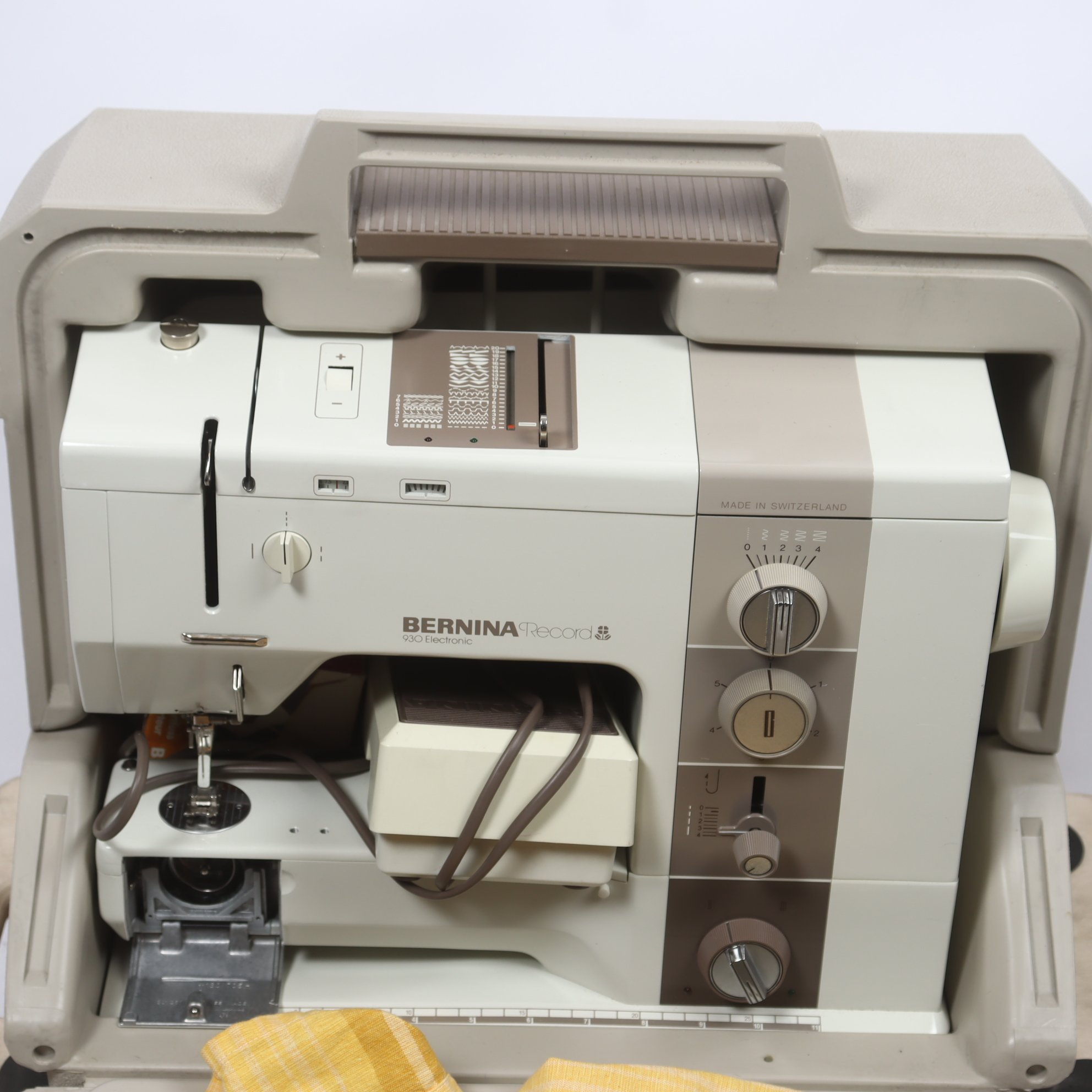 Symaskin, Bernina Record 930 Electronic. Endast avhämtning.