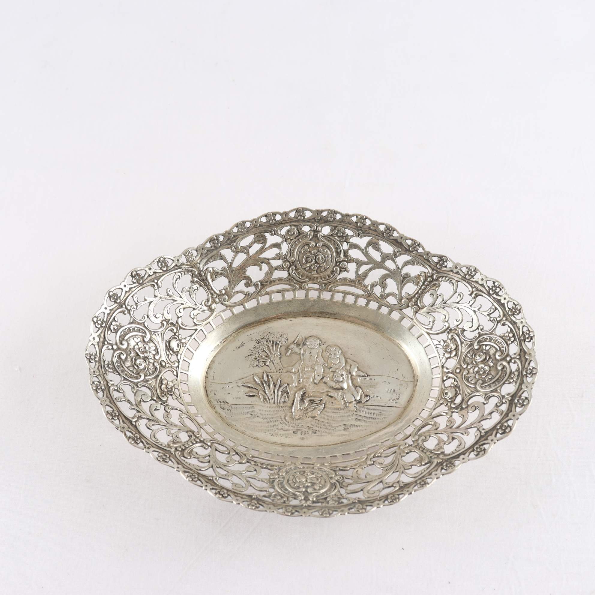 Gallerskål, silver 830, svensk importstämpel