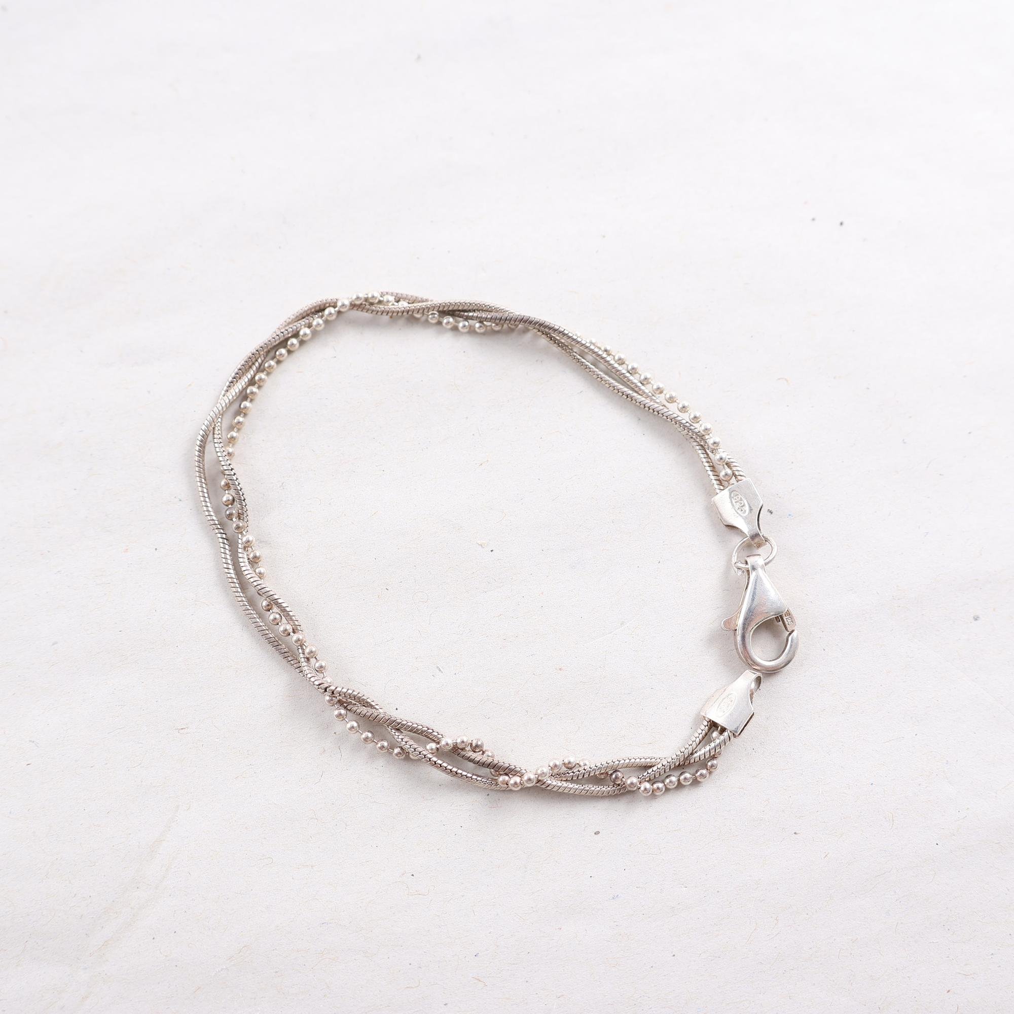 Armband, silver, flätat, vikt: 5,6 g