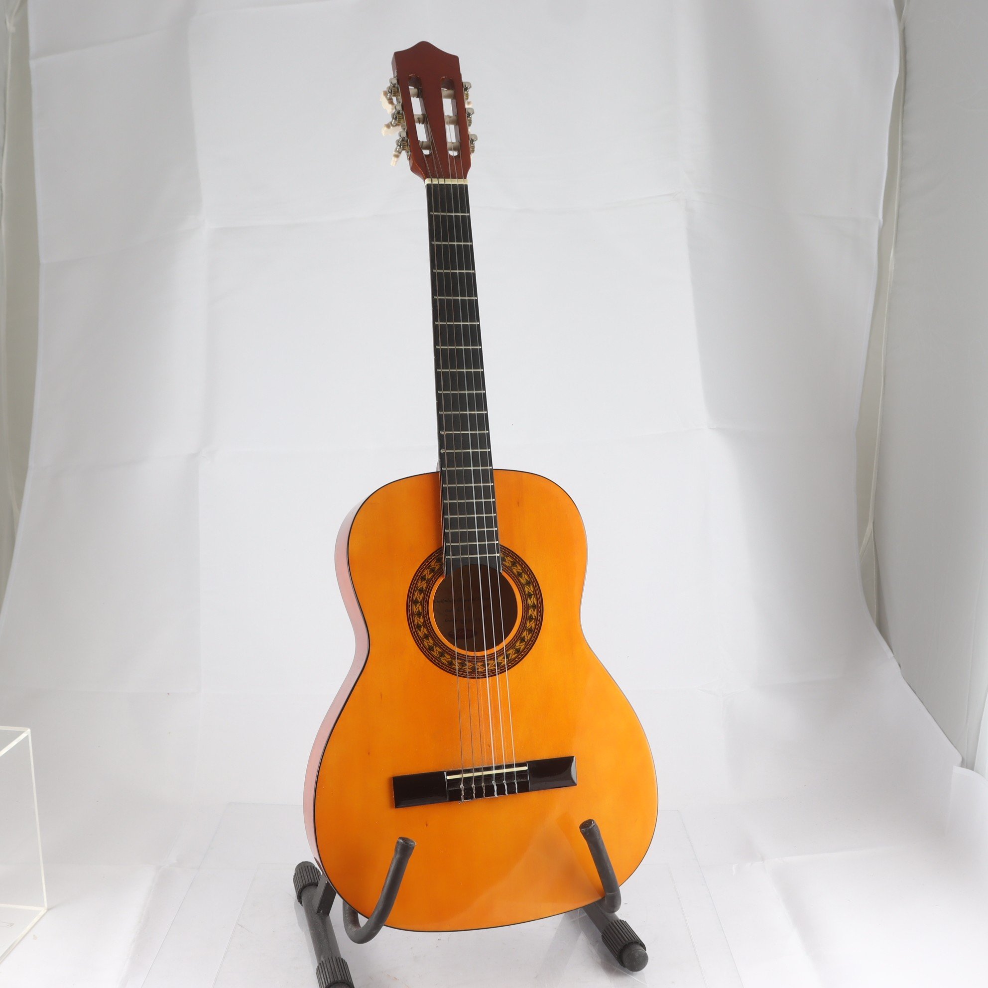 Akustisk gitarr, Stagg C530. Endast avhämtning.