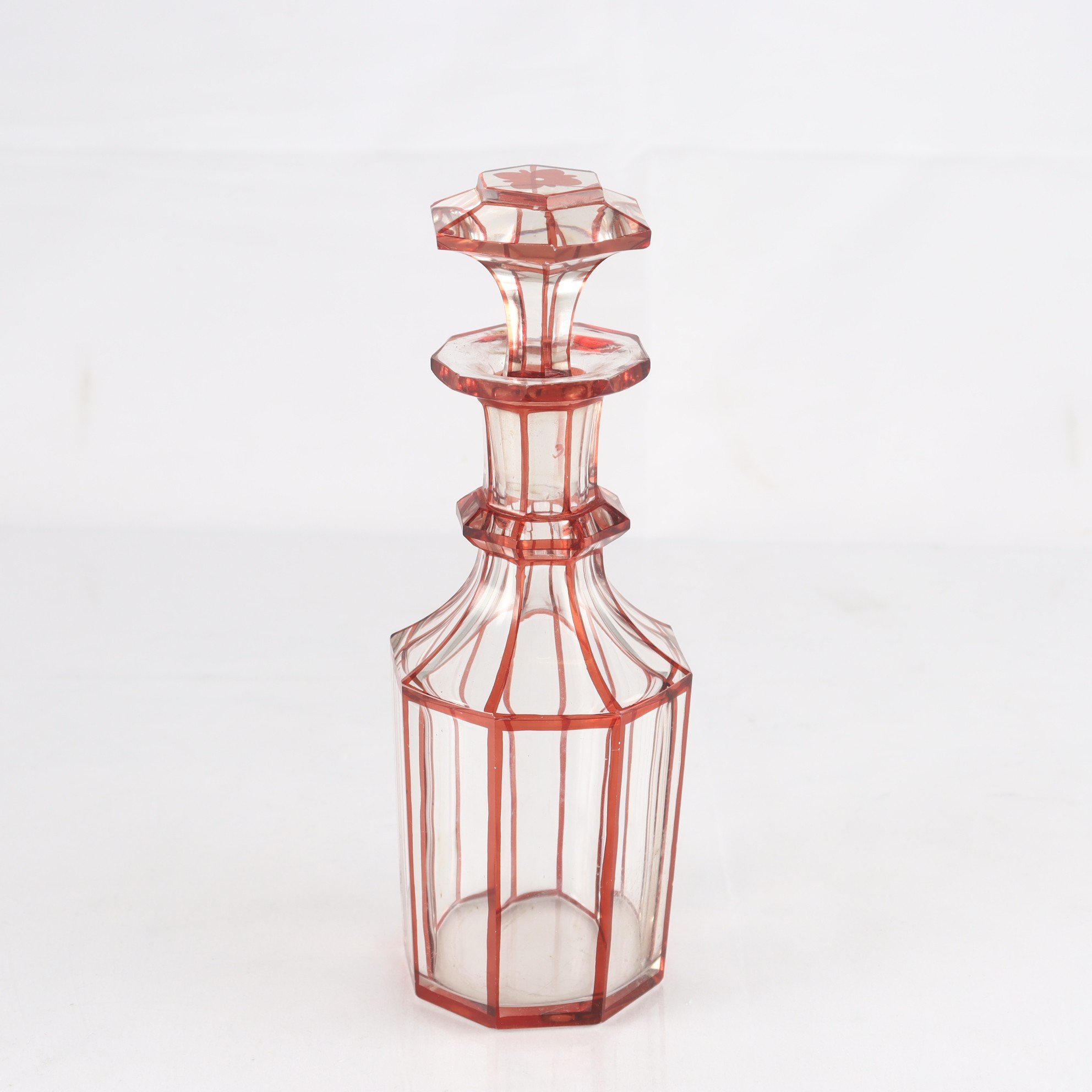 Likörkaraff, slipat glas, Böhmen, sent 1800-tal