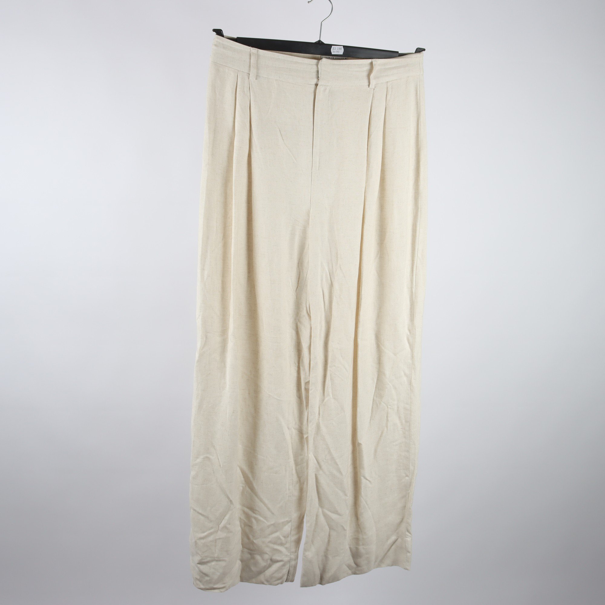 Byxor, Gina Tricot, stl. 42