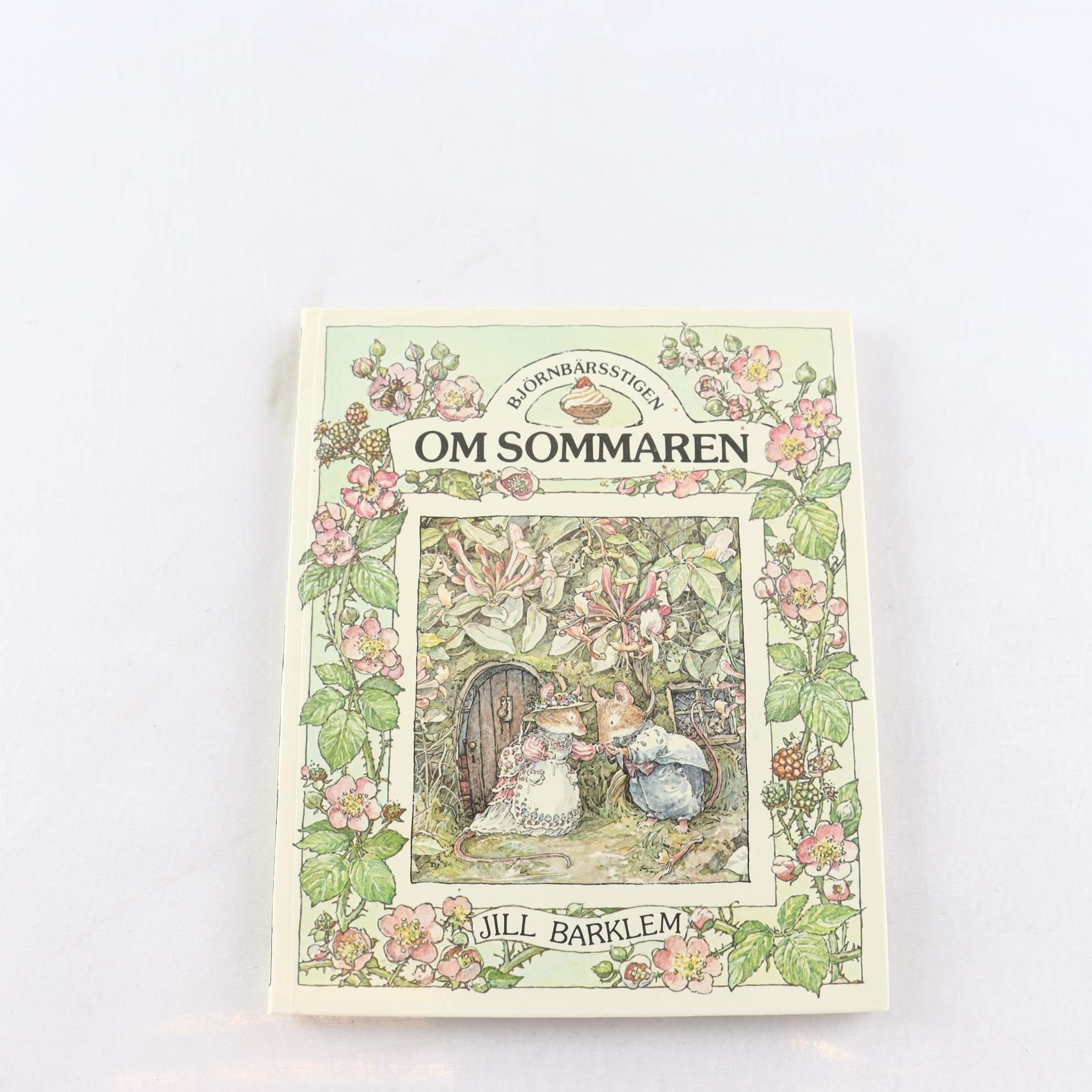 Jill Barklem, Björnbärsstigen: Om sommaren