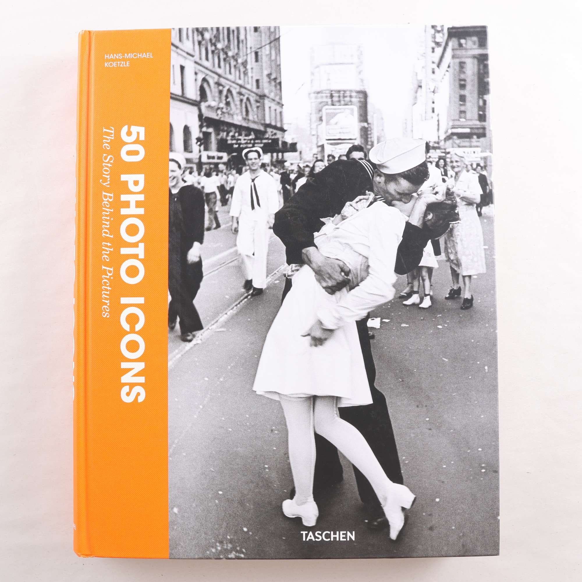 Fotobok, 50 photo icons – Hans-Michael Koetzle. Samfraktas ej