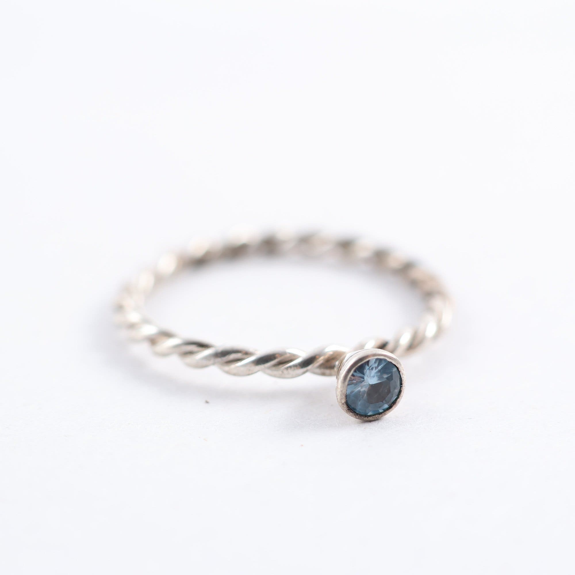 Ring med blå sten, silver 925