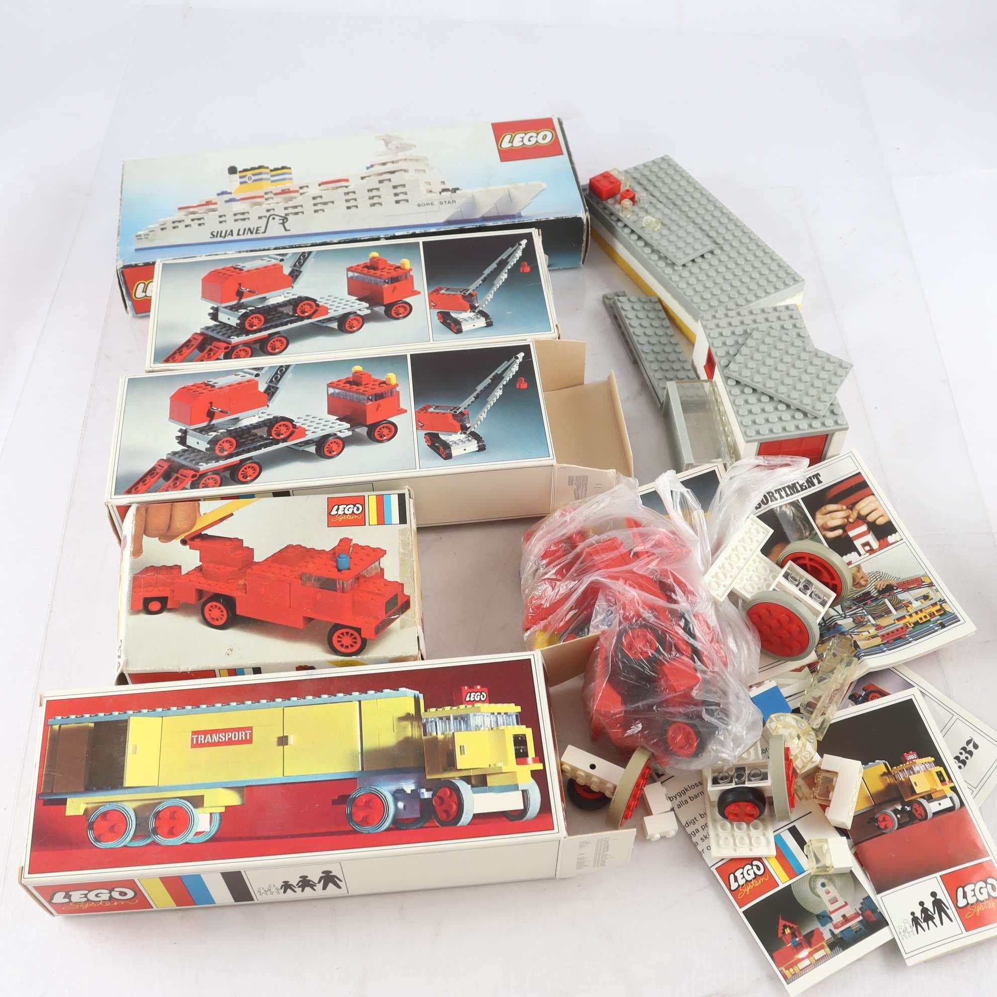 Lego, askar. Samfraktas ej.