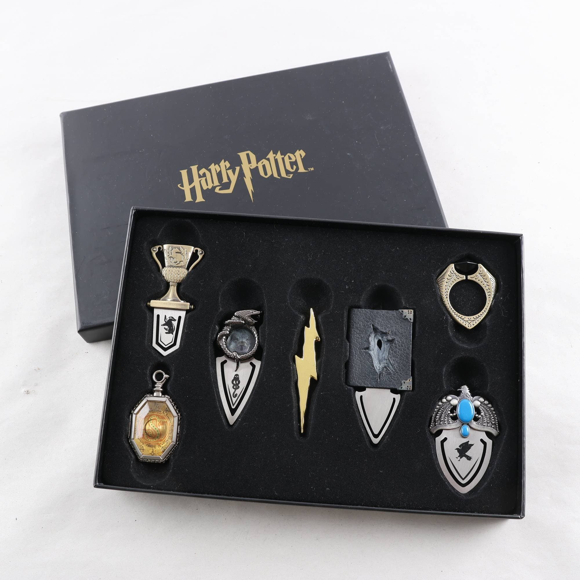 Harry Potter bokmärken ”The horcrux collection”.