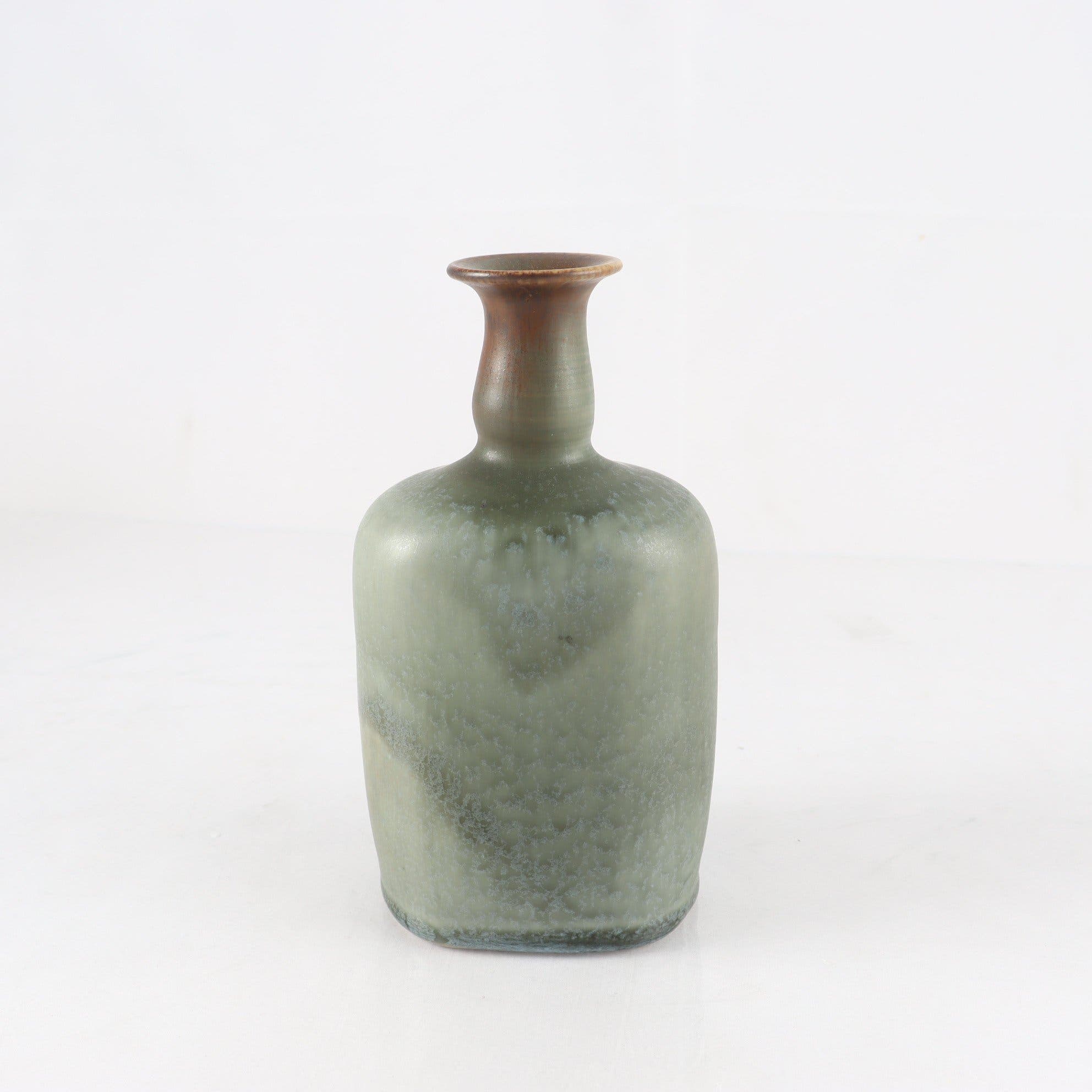 Vas, keramik, Örjan Johansson, Höganäs handdrejare, Höganäs, 1978