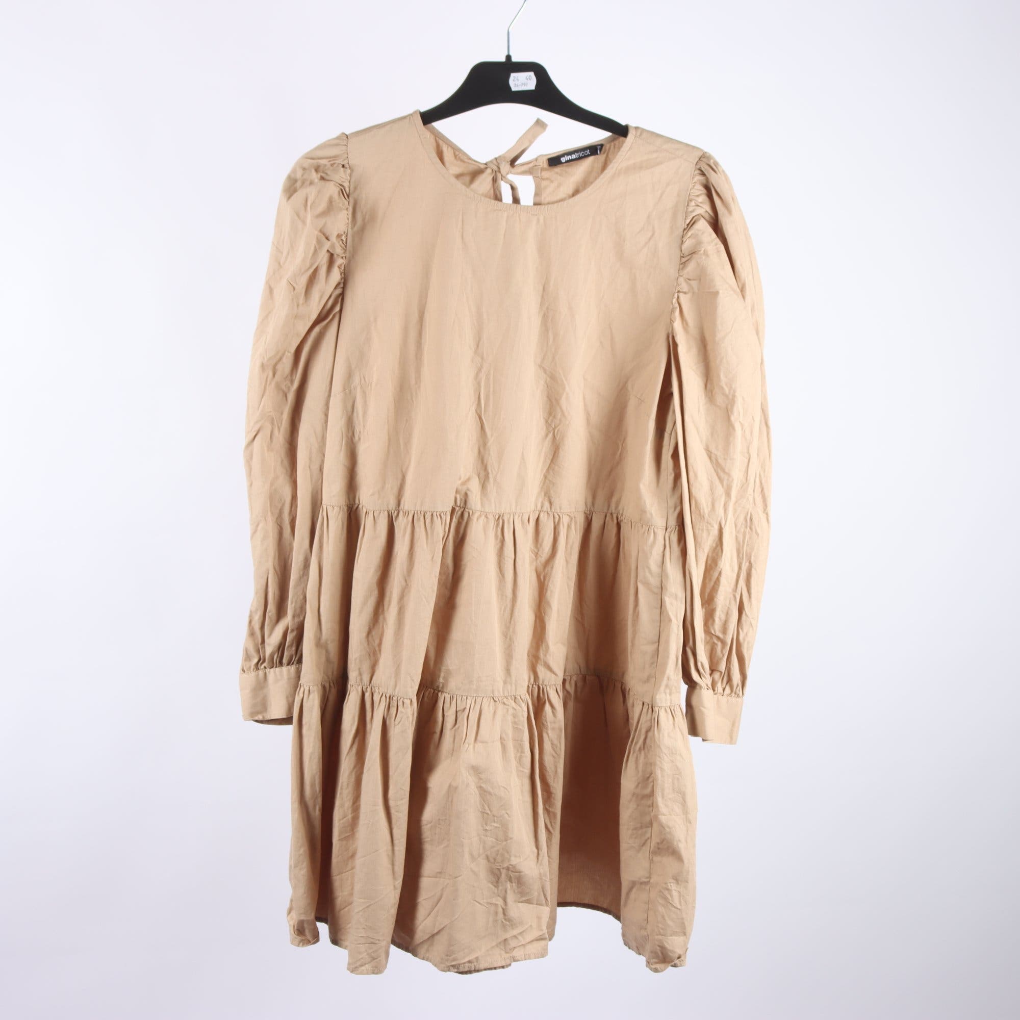 Klänning, Gina Tricot, stl. 38