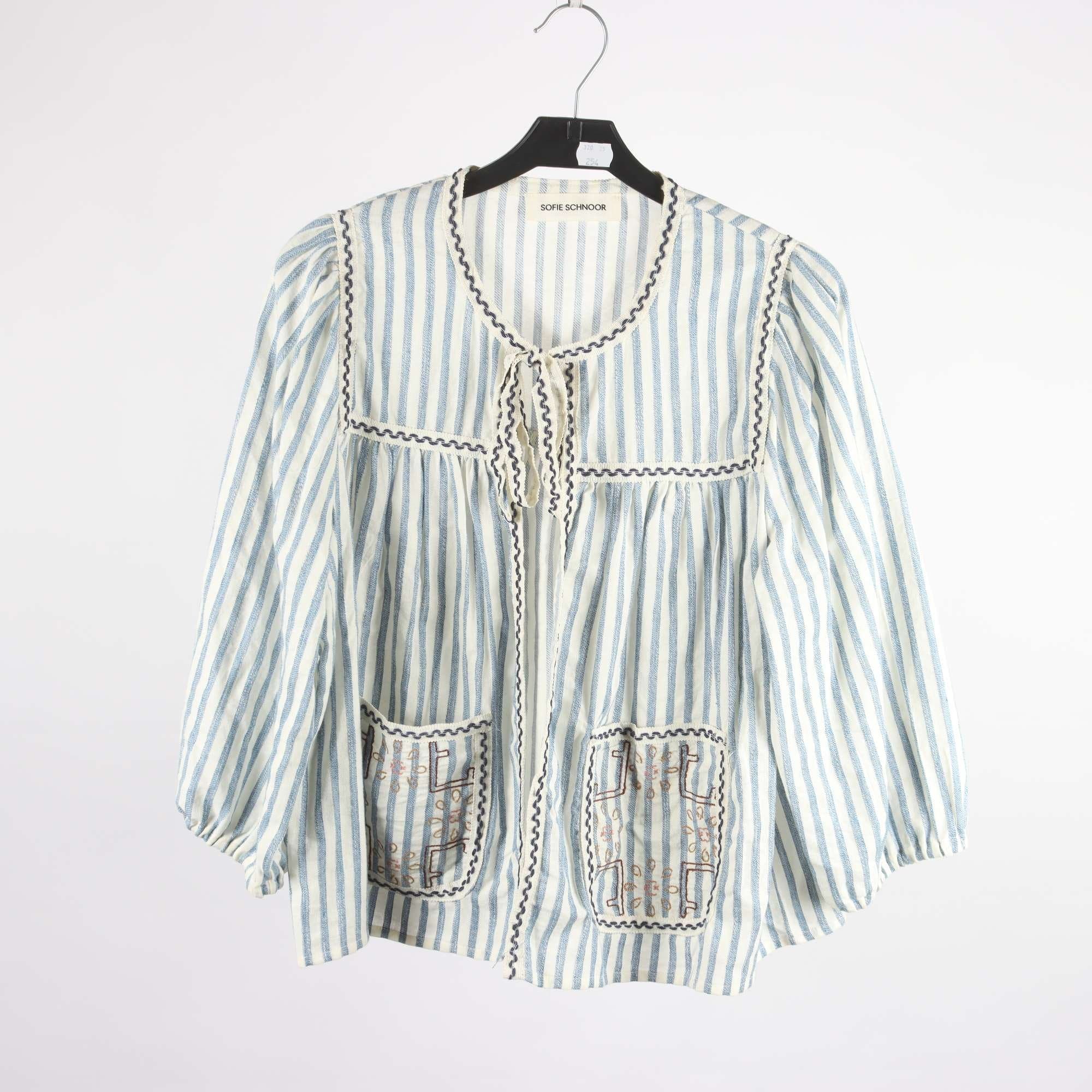 Blus, Sofie Schnoor, randig, vit, blå, stl. 38.